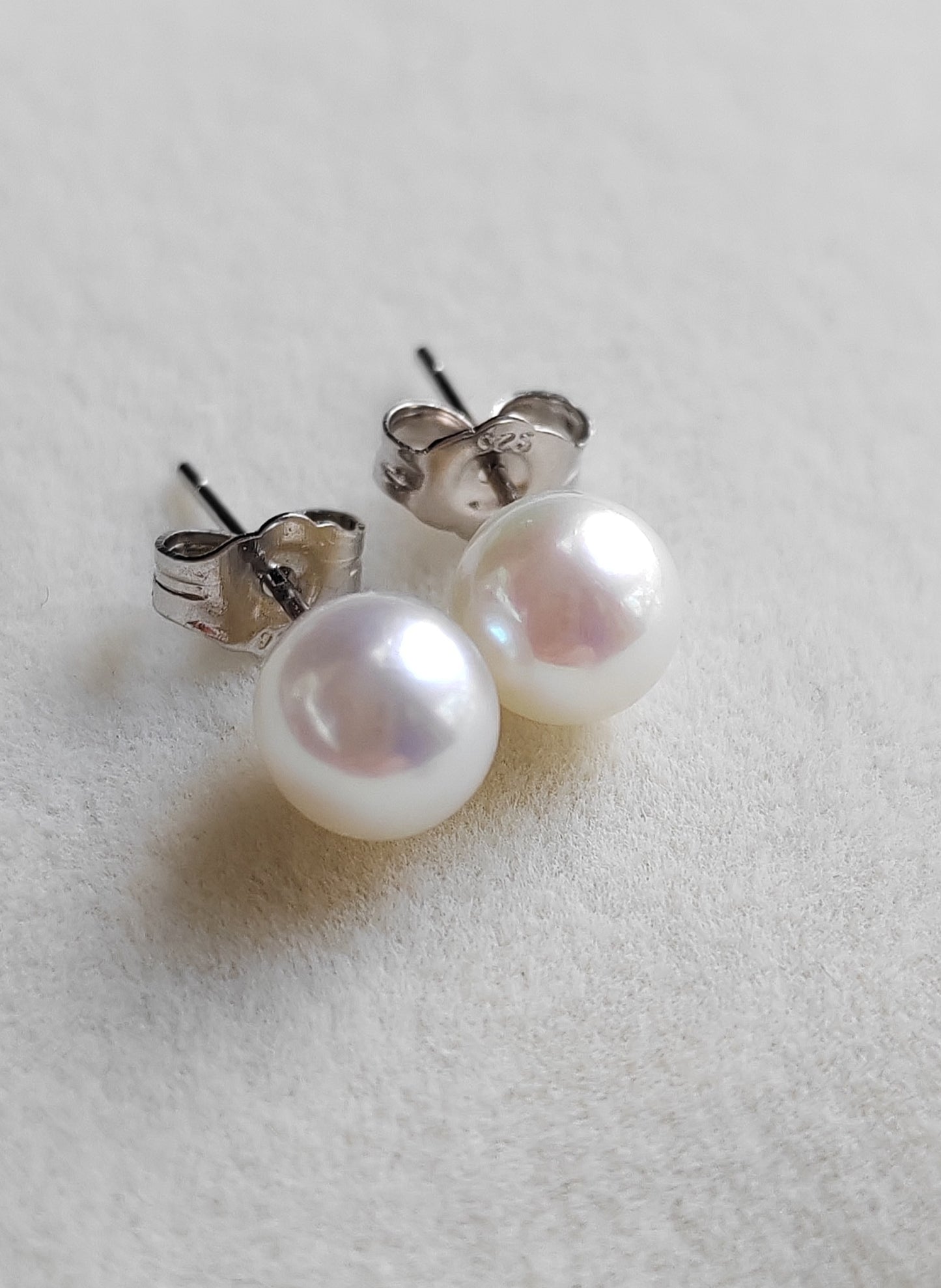 6-6.5mm Genuine Akoya Saltwater pearls every day earrings studs