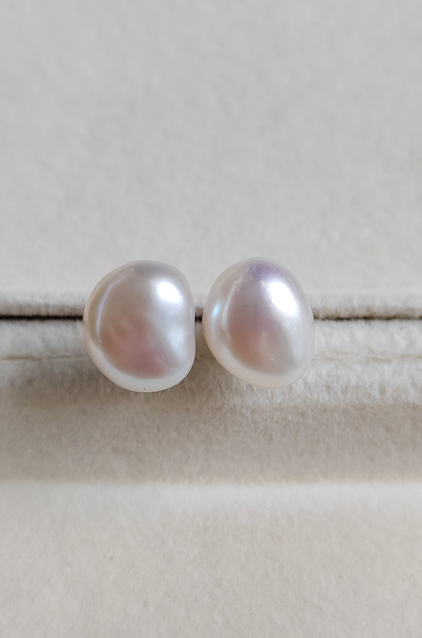 9mm Genuine freshwater Keshi pearls essential earrings studs silver