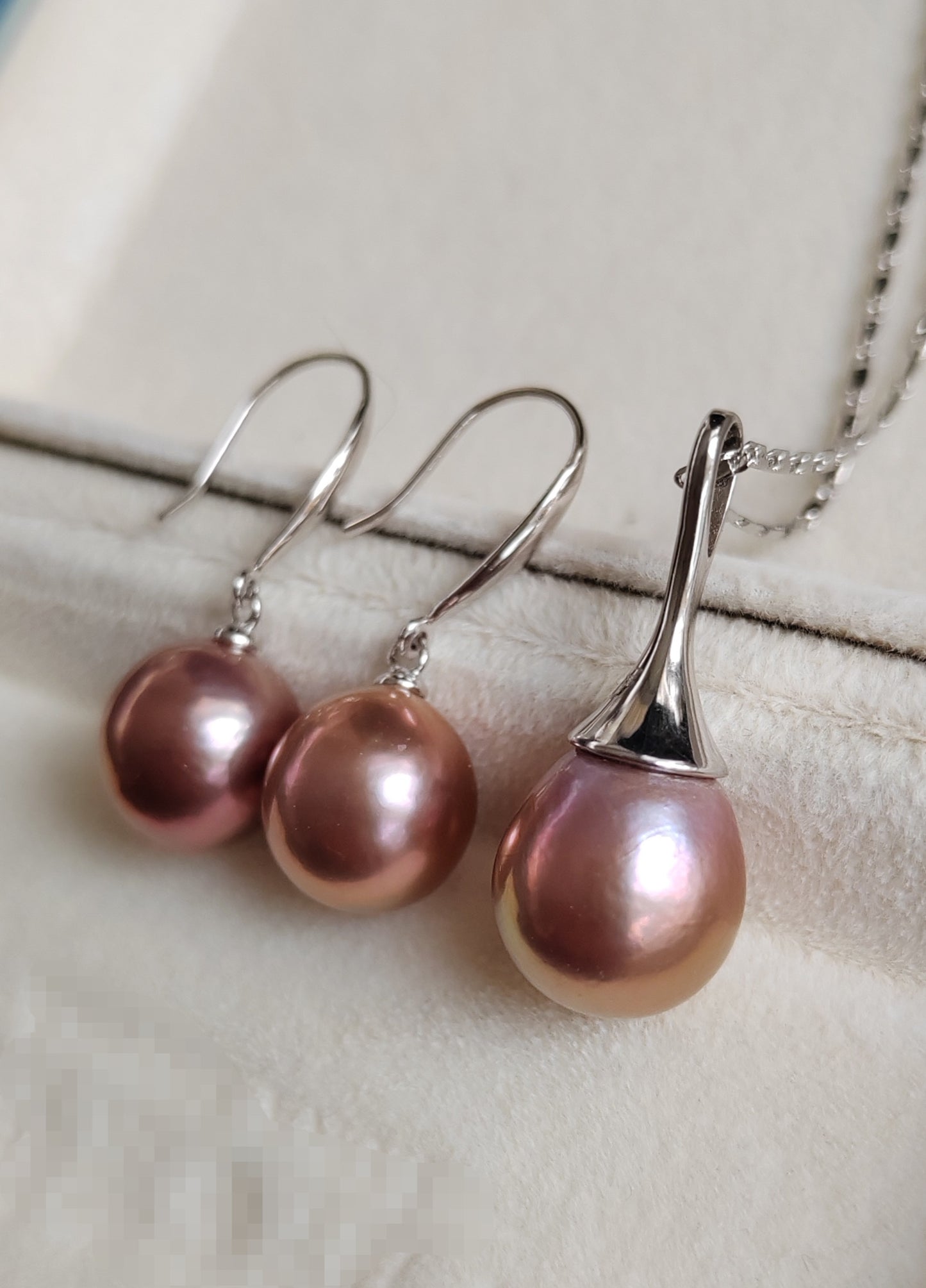 Classic Jewellry set Genuine freshwater pearls 10.9-11.5mm