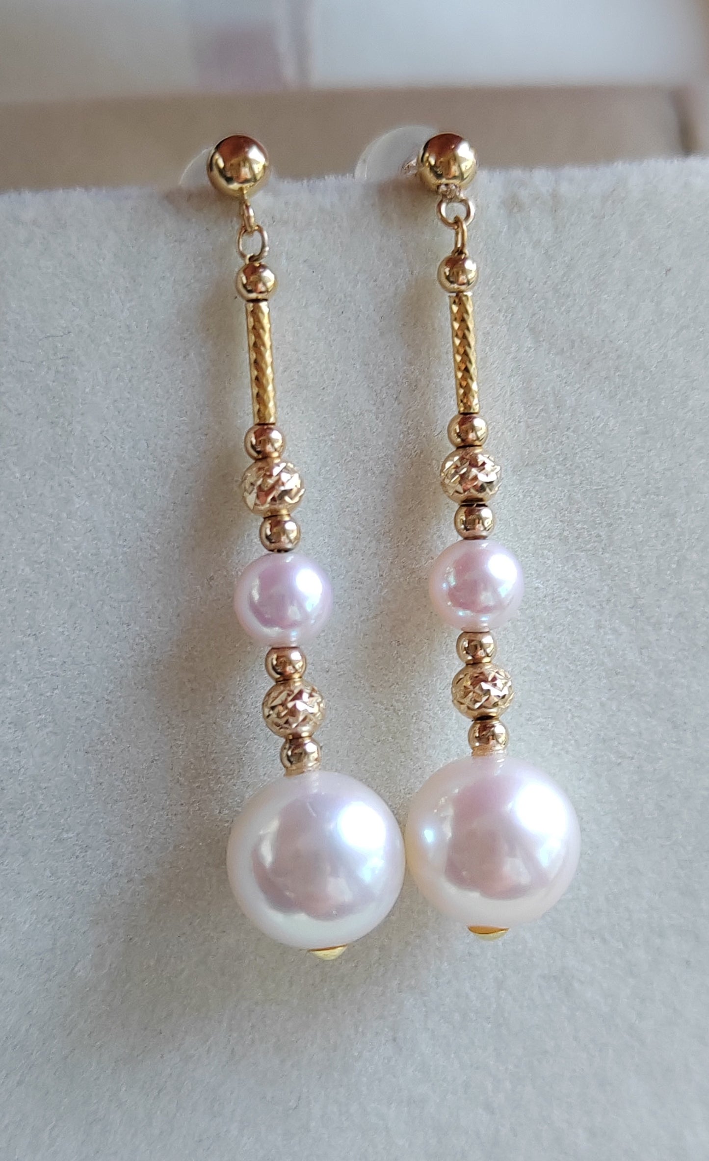 'Glittering' earrings 18k gold genuine Japanese akoya pearls 4.5-8.3mm AAA+