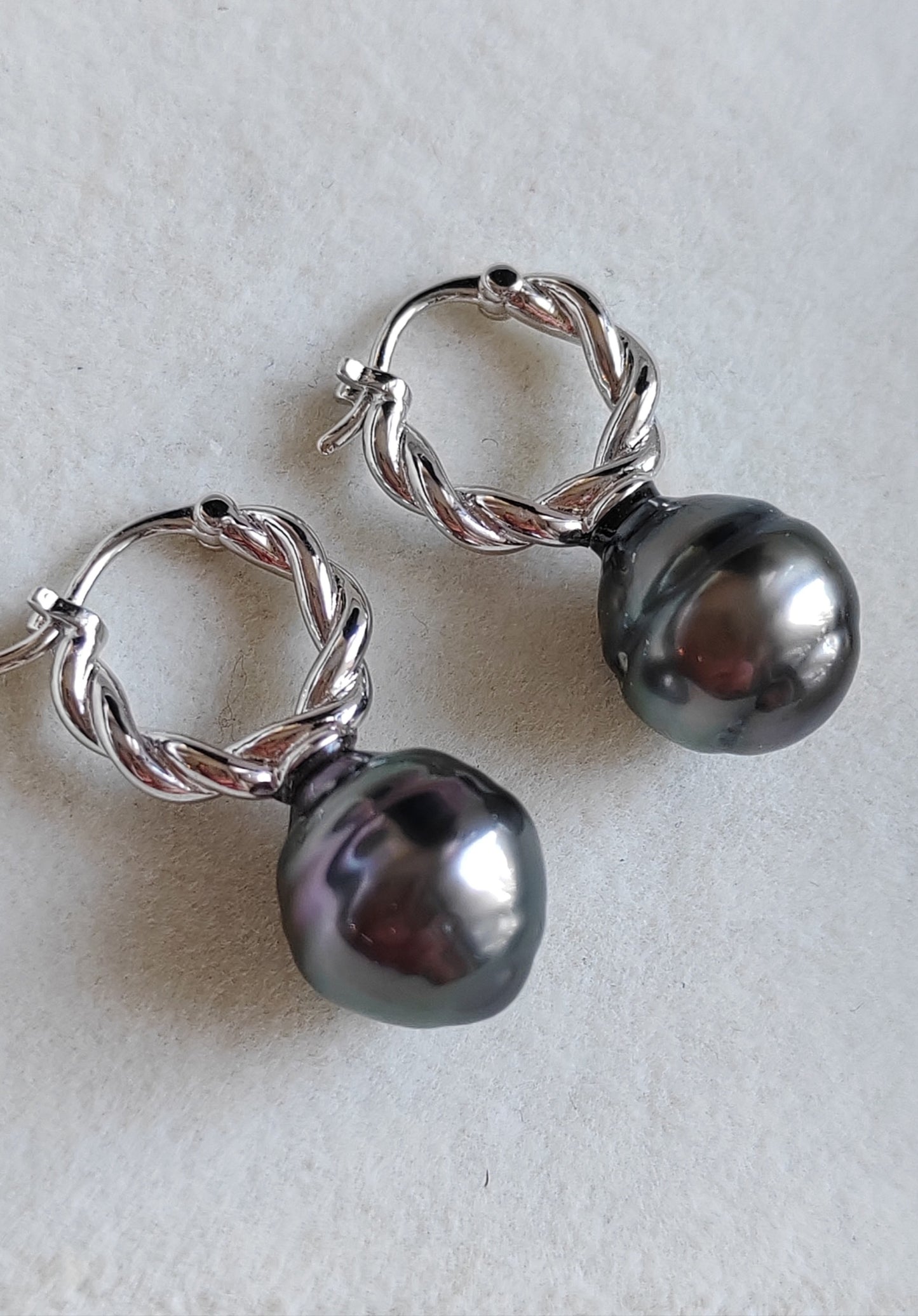 10.5mm Genuine tahitian south sea pearls simple hoops earrings