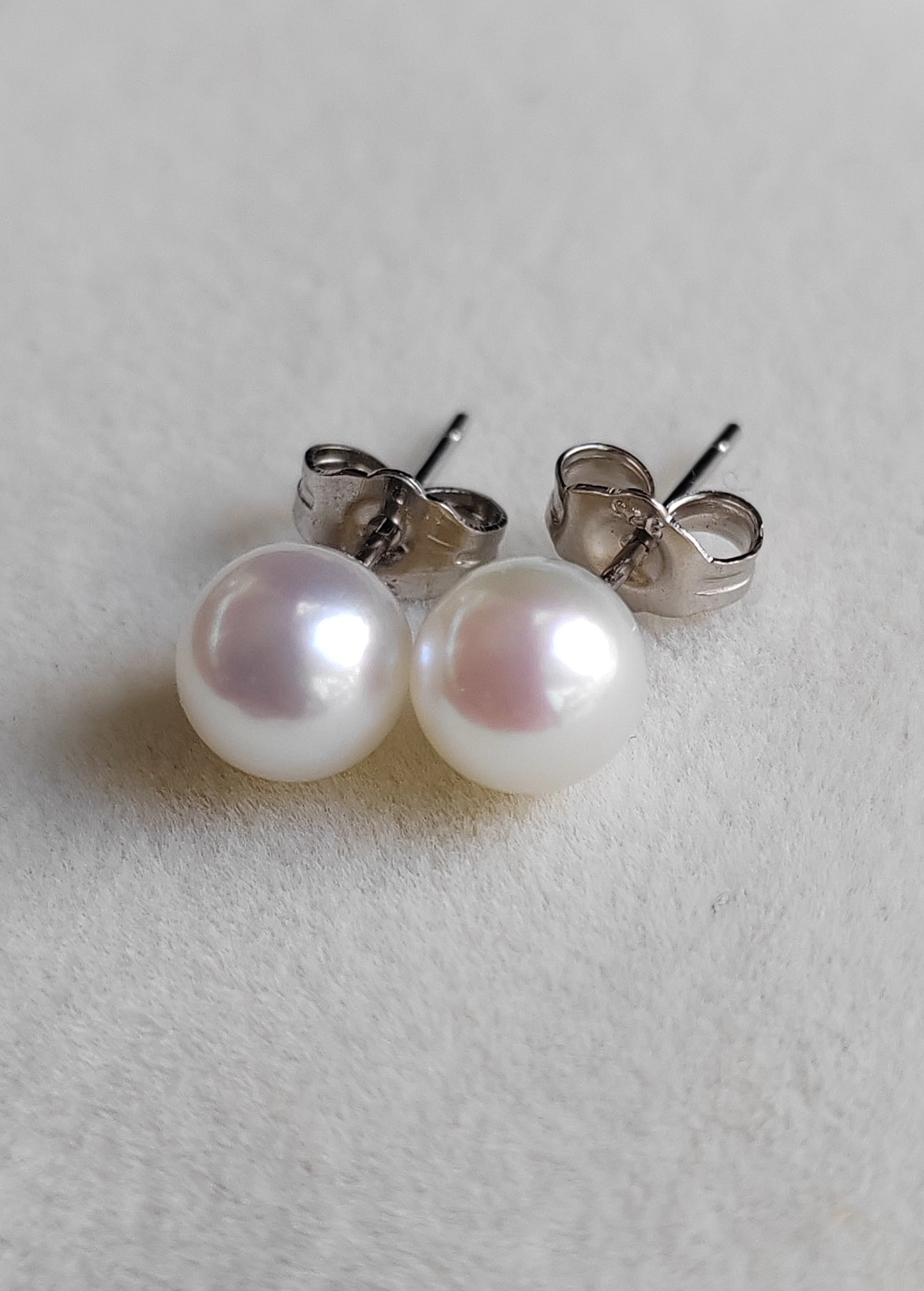 6-6.5mm Genuine Akoya Saltwater pearls every day earrings studs