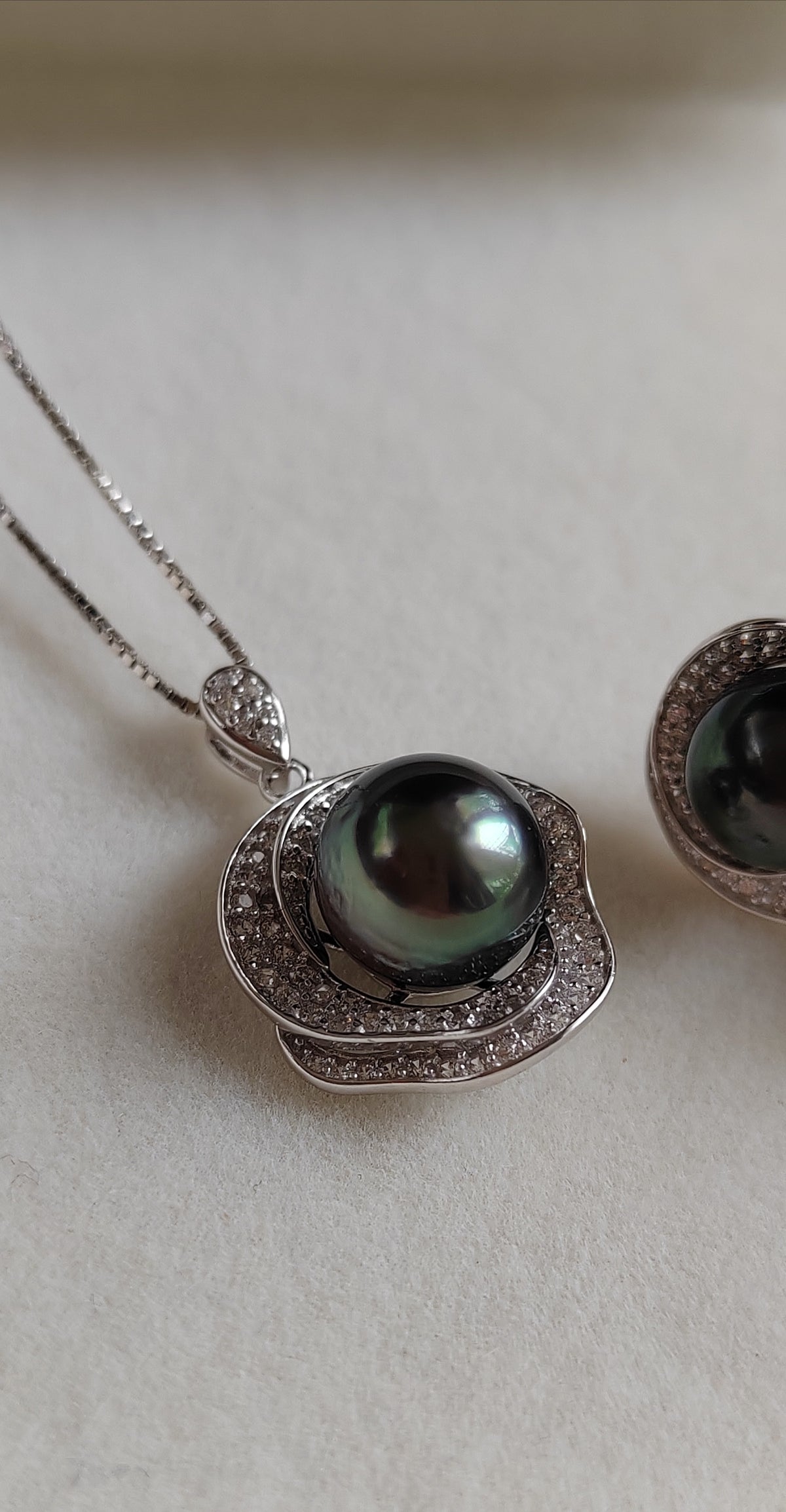 'Black Rose' jewelry set Genuine tahitian sea pearls 7.8-8.9mm