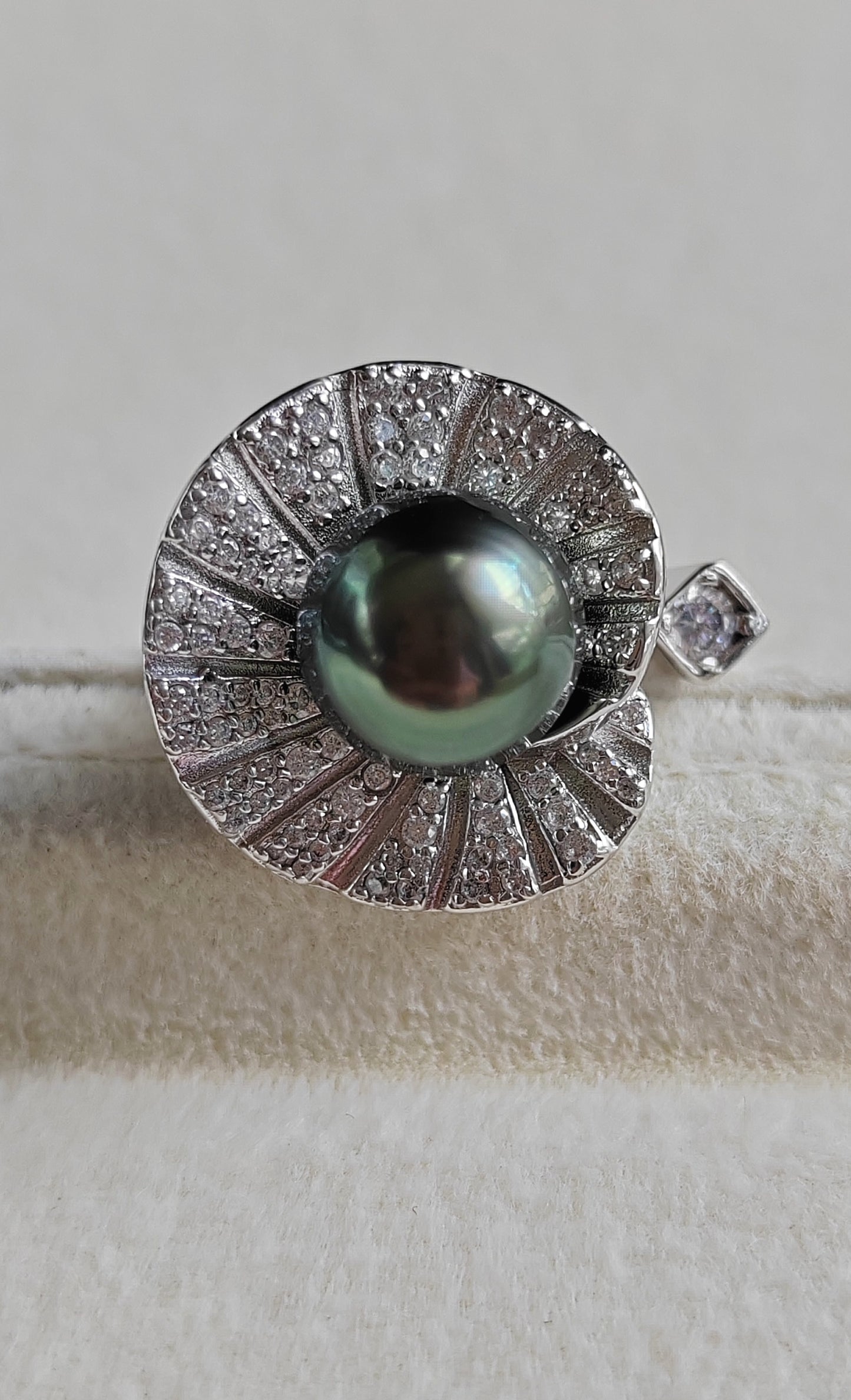 'Green lotus' adjustable ring genuine tahitian south sea pearl 9.3mm