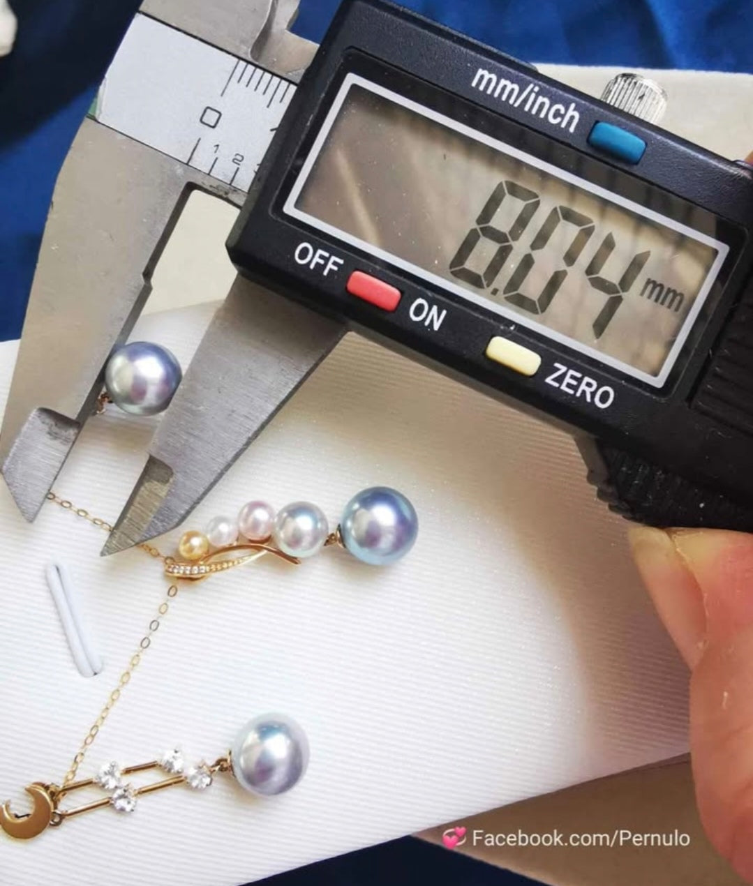 'Blue Moon' earrings 18k gold genuine Japanese akoya pearls 8mm AAAA