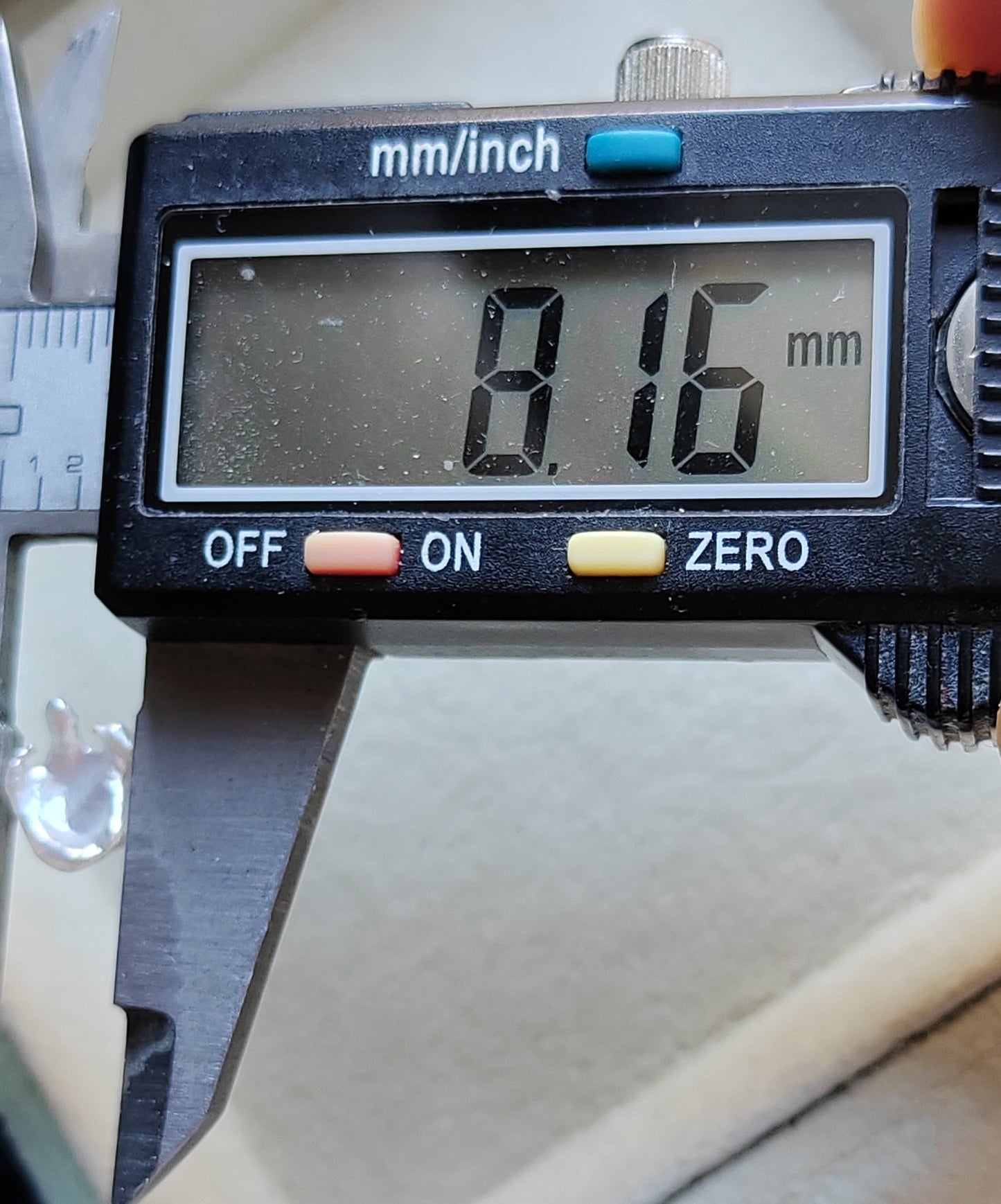 'Wild' earrings studs genuine white south sea Keshi pearls