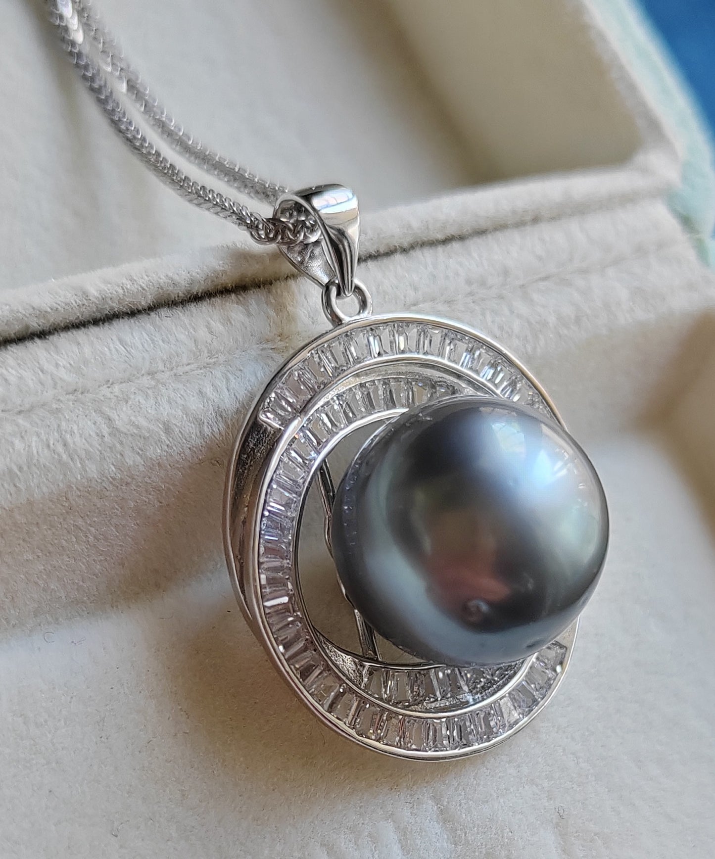 14.1mm Genuine tahitian sea pearl luxury necklace