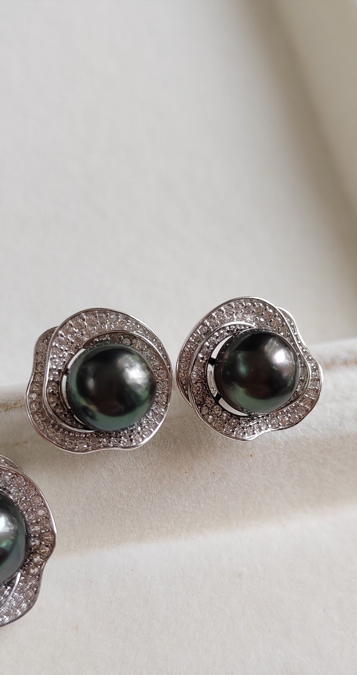 'Black Rose' jewelry set Genuine tahitian sea pearls 7.8-8.9mm