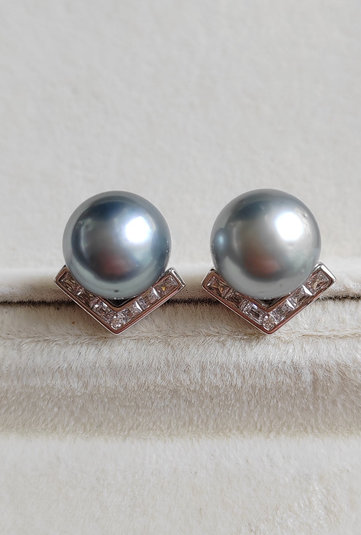 10.3mm Genuine tahitian sea pearls silver earrings