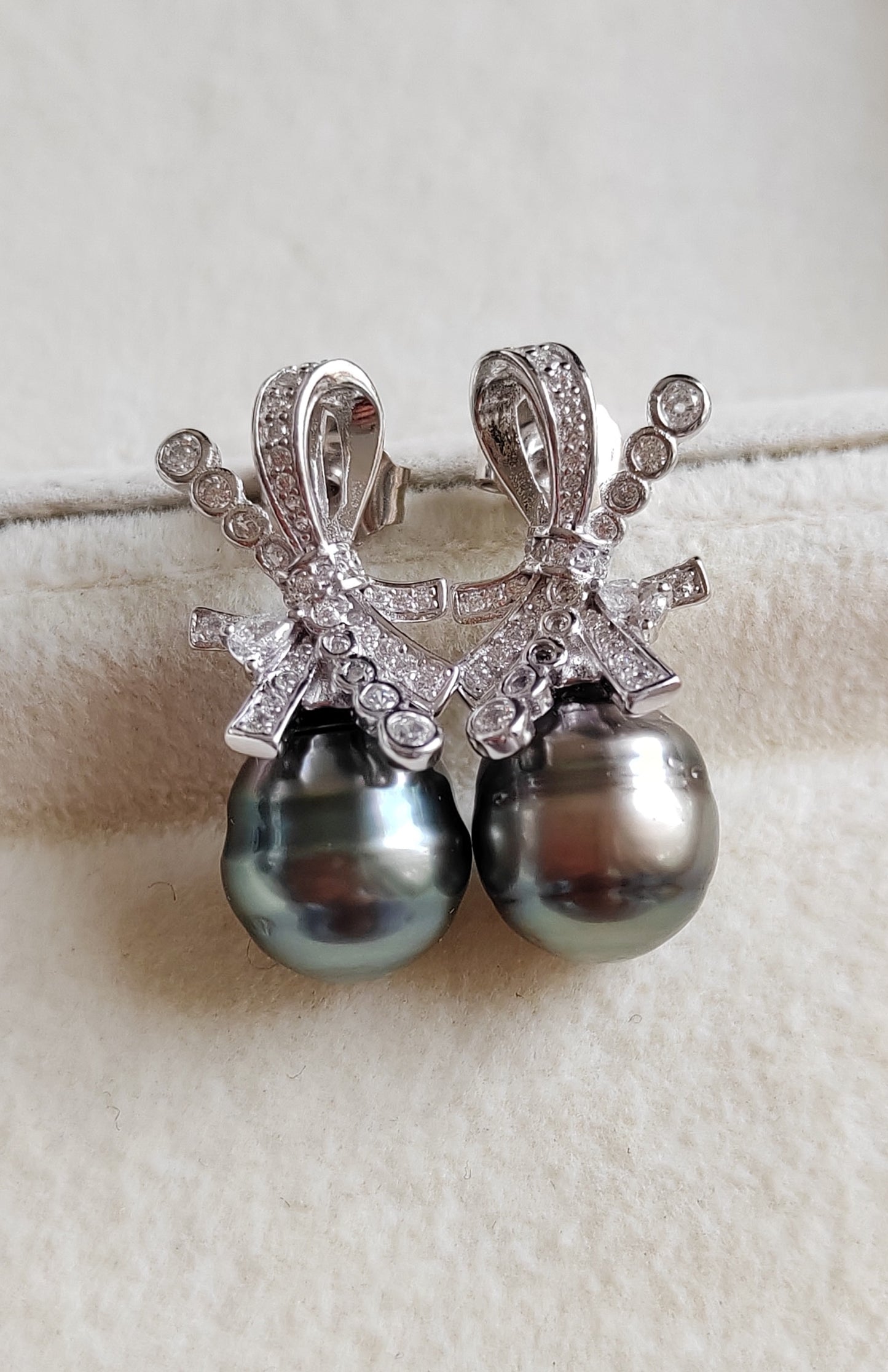 Art Deco earrings silver Genuine tahitian pearls 10.3mm