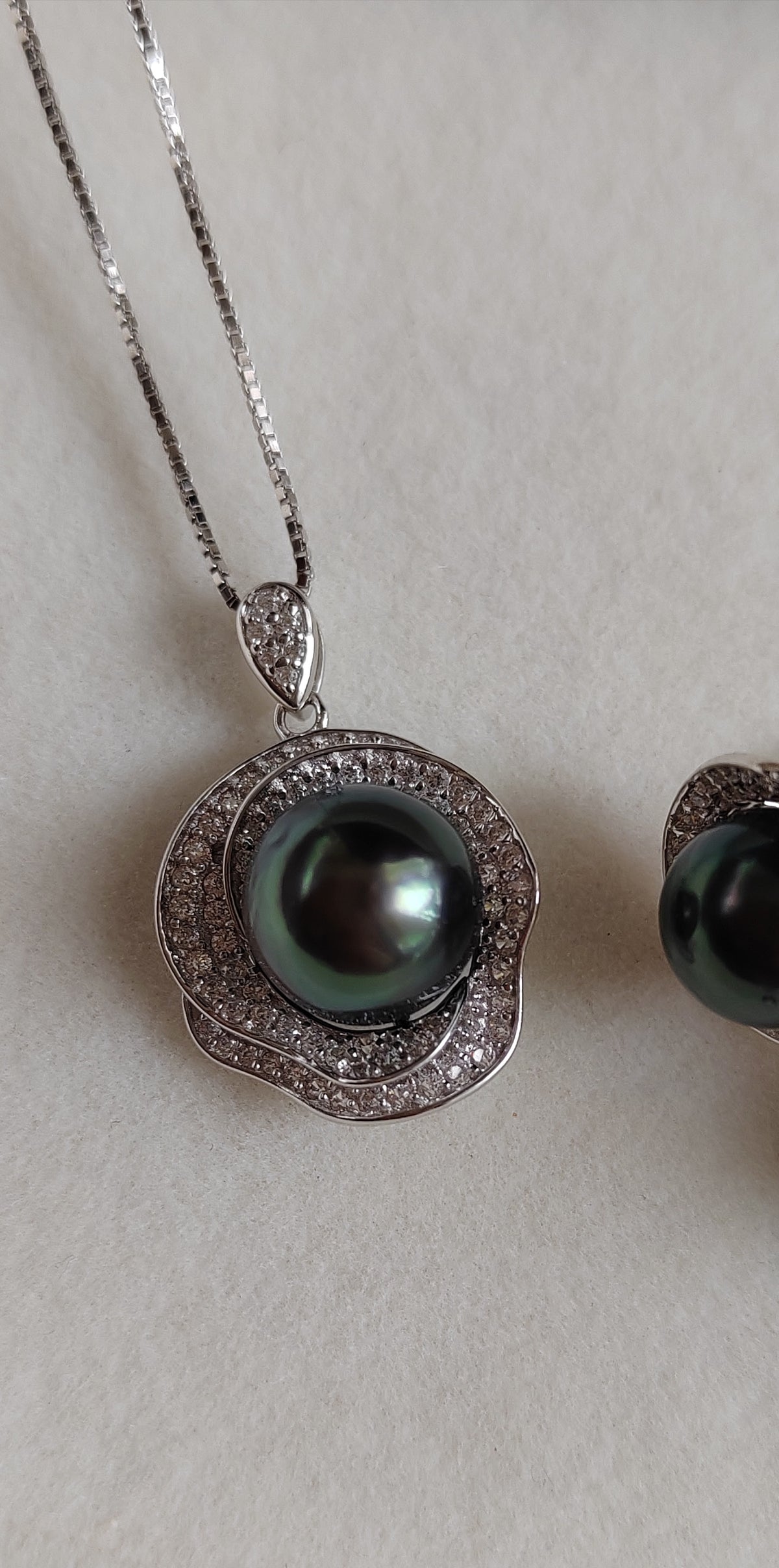 'Black Rose' jewelry set Genuine tahitian sea pearls 7.8-8.9mm