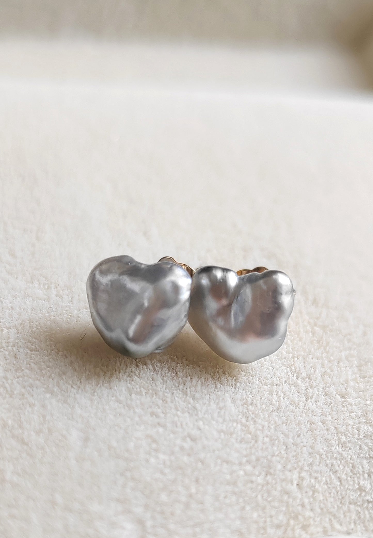 Genuine Keshi south Sea Pearls classic earrings studs 9k gold