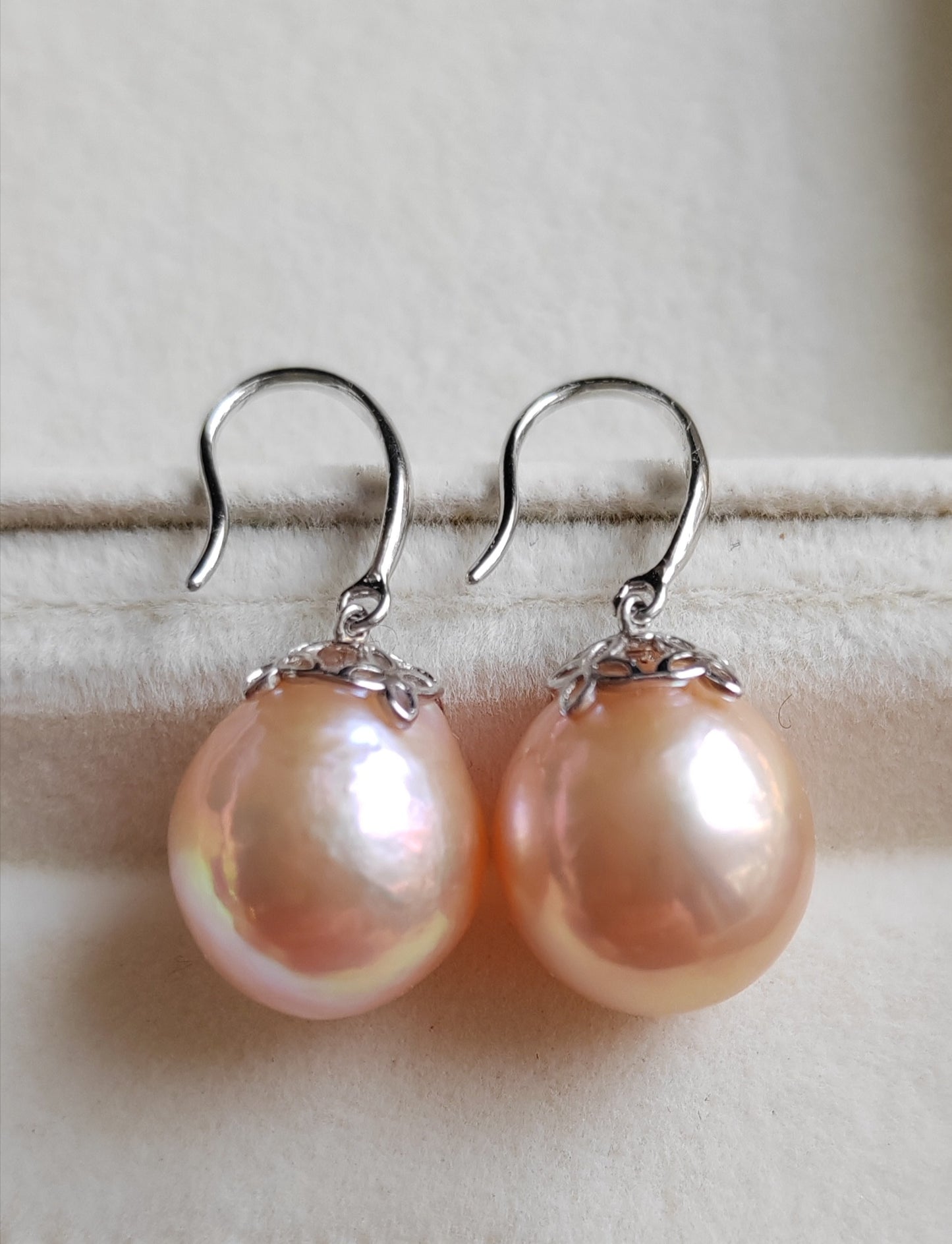 12.5mm Genuine freshwater pearls dangle earrings