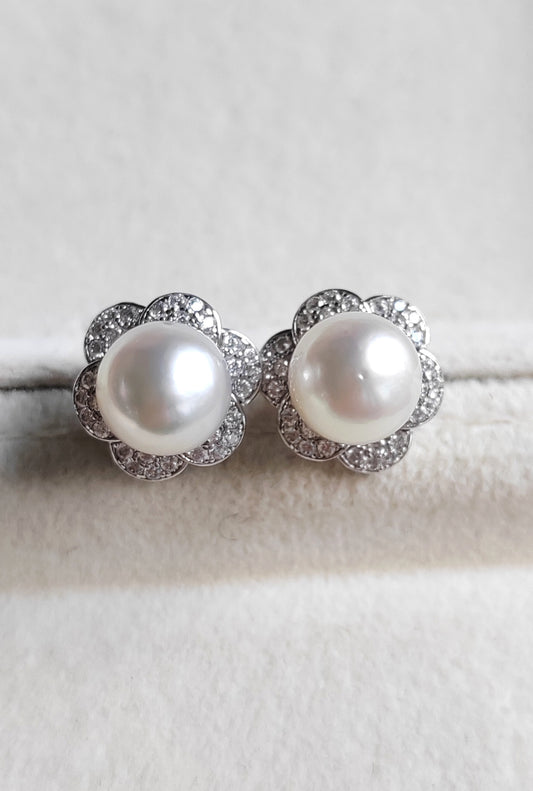 'Little Camellia' two-way earrings genuine south sea white pearls 8.6mm Round