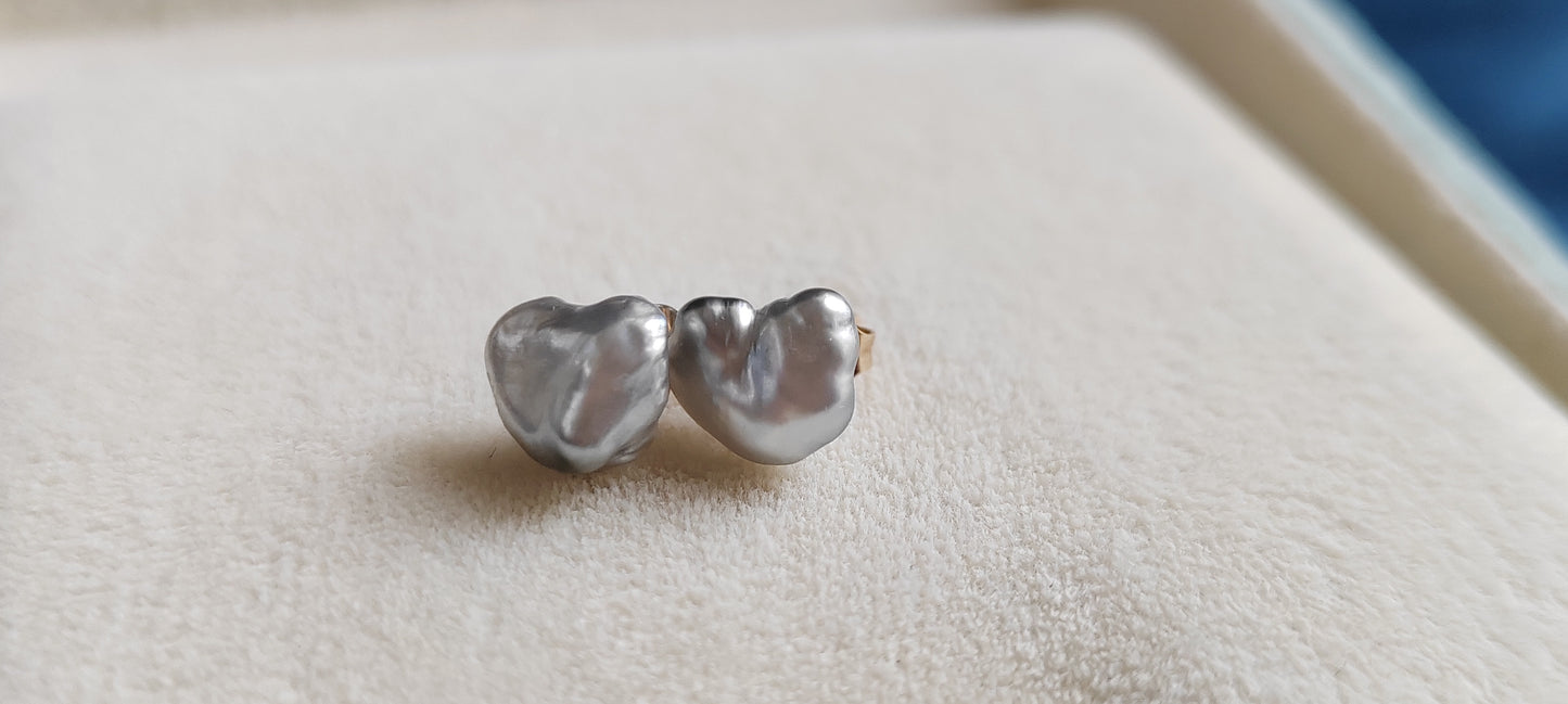 Genuine Keshi south Sea Pearls classic earrings studs 9k gold