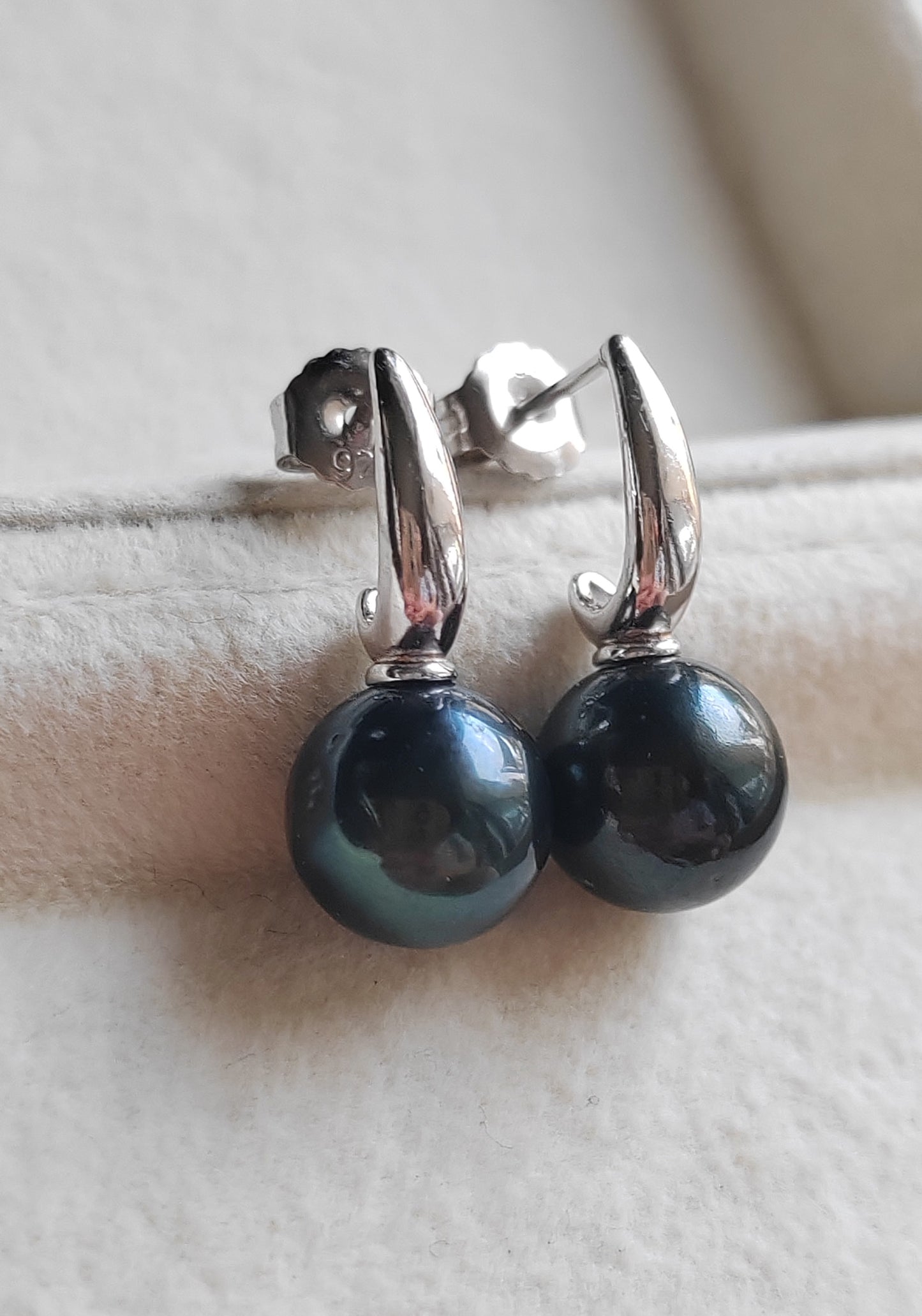 9.9mm Genuine tahitian south sea pearls round classic earrings sterling silver