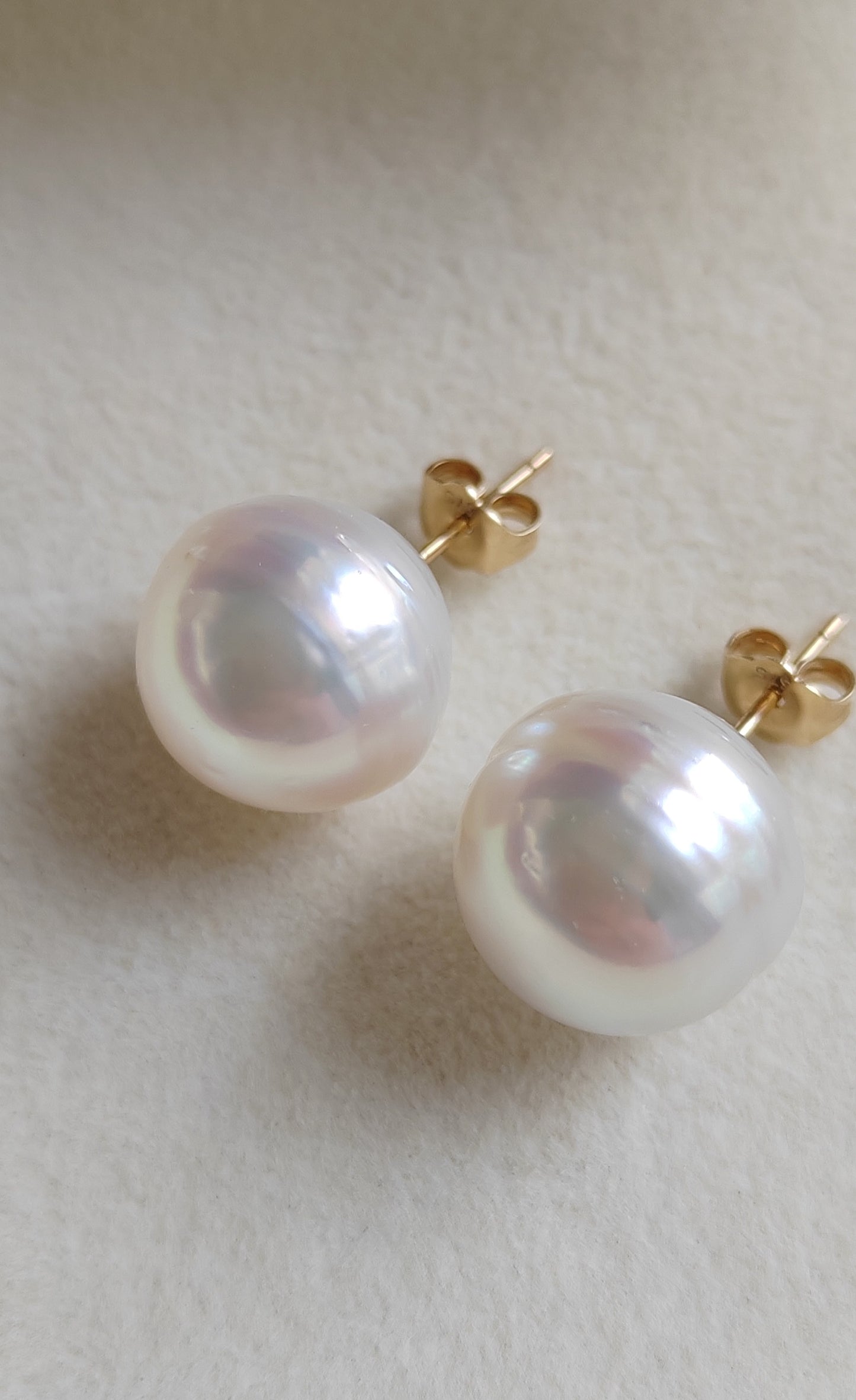 12.9mm Genuine Australian south sea white pearl classic earring studs
