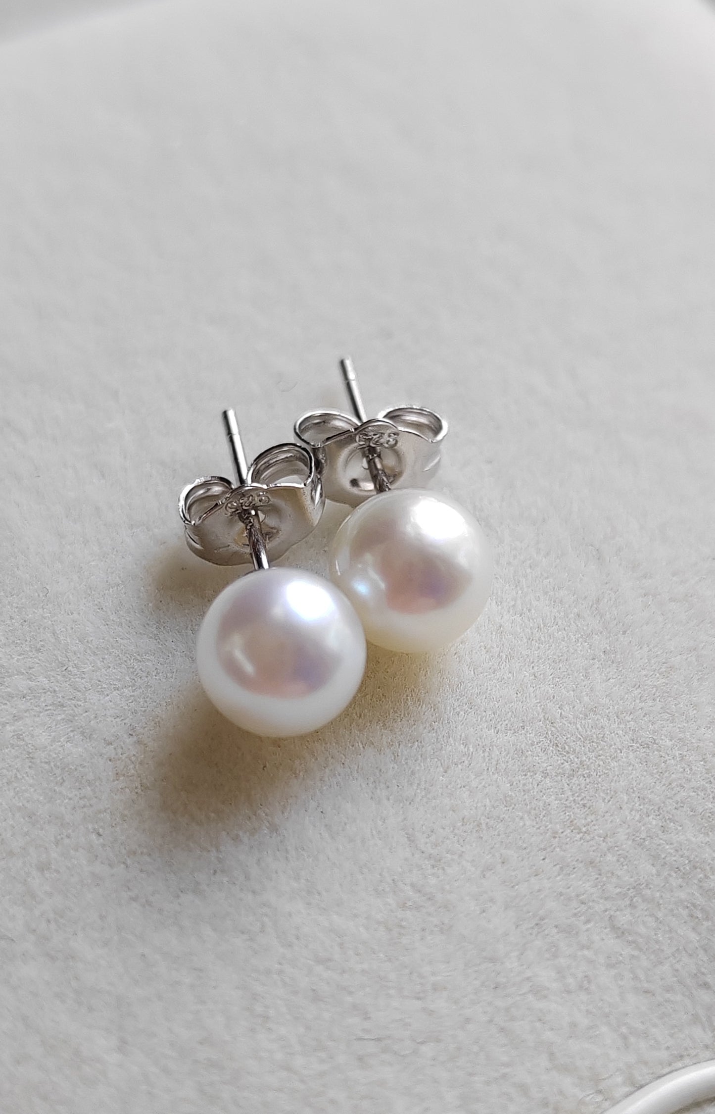 6-6.5mm Genuine Akoya Saltwater pearls every day earrings studs