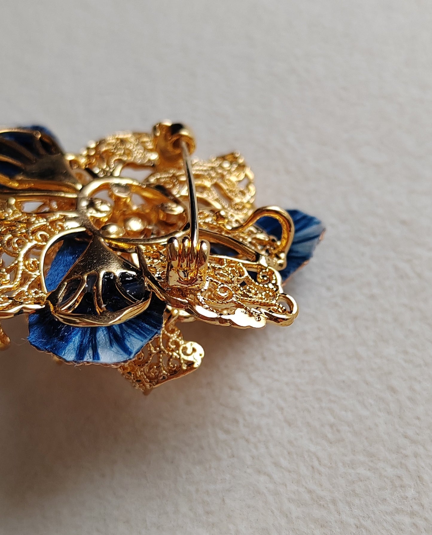 'Peony' brooch /pendant genuine south sea white pearl 9.1mm