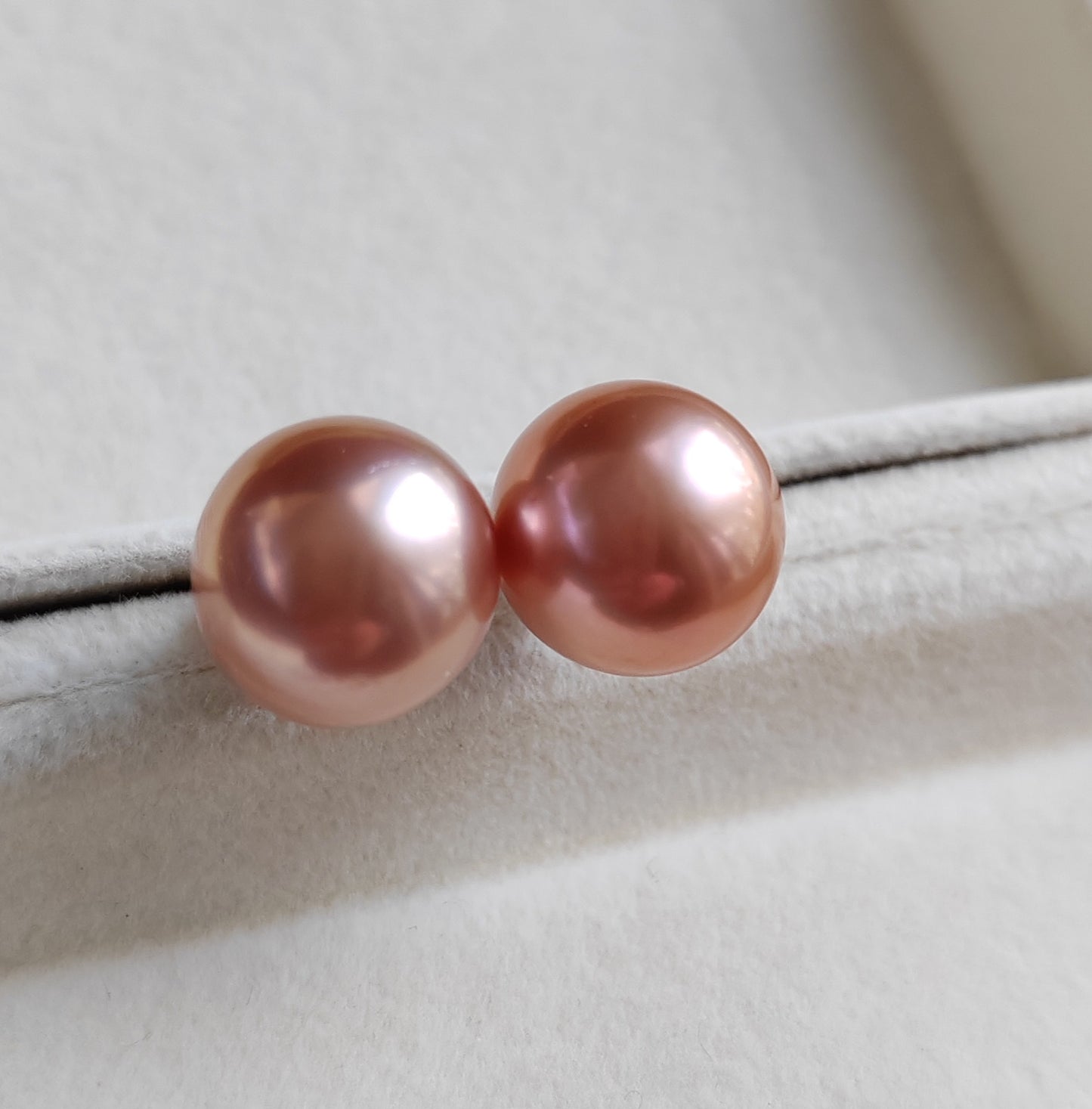 'Chocolate' Pearl earrings studs genuine freshwater pearls 11.8mm