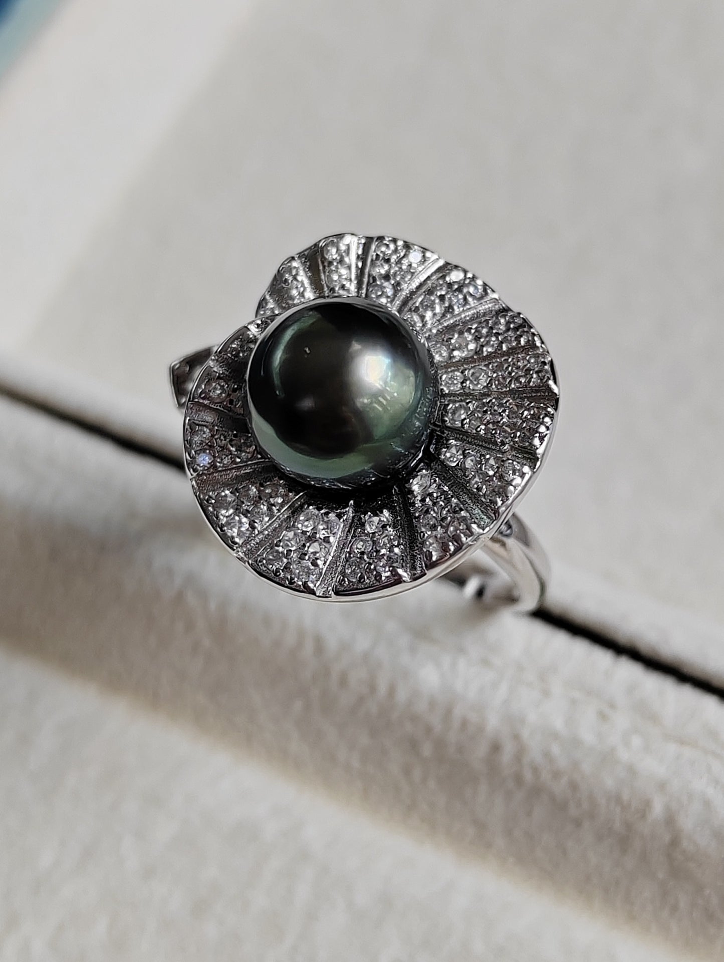 'Green lotus' adjustable ring genuine tahitian south sea pearl 9.3mm