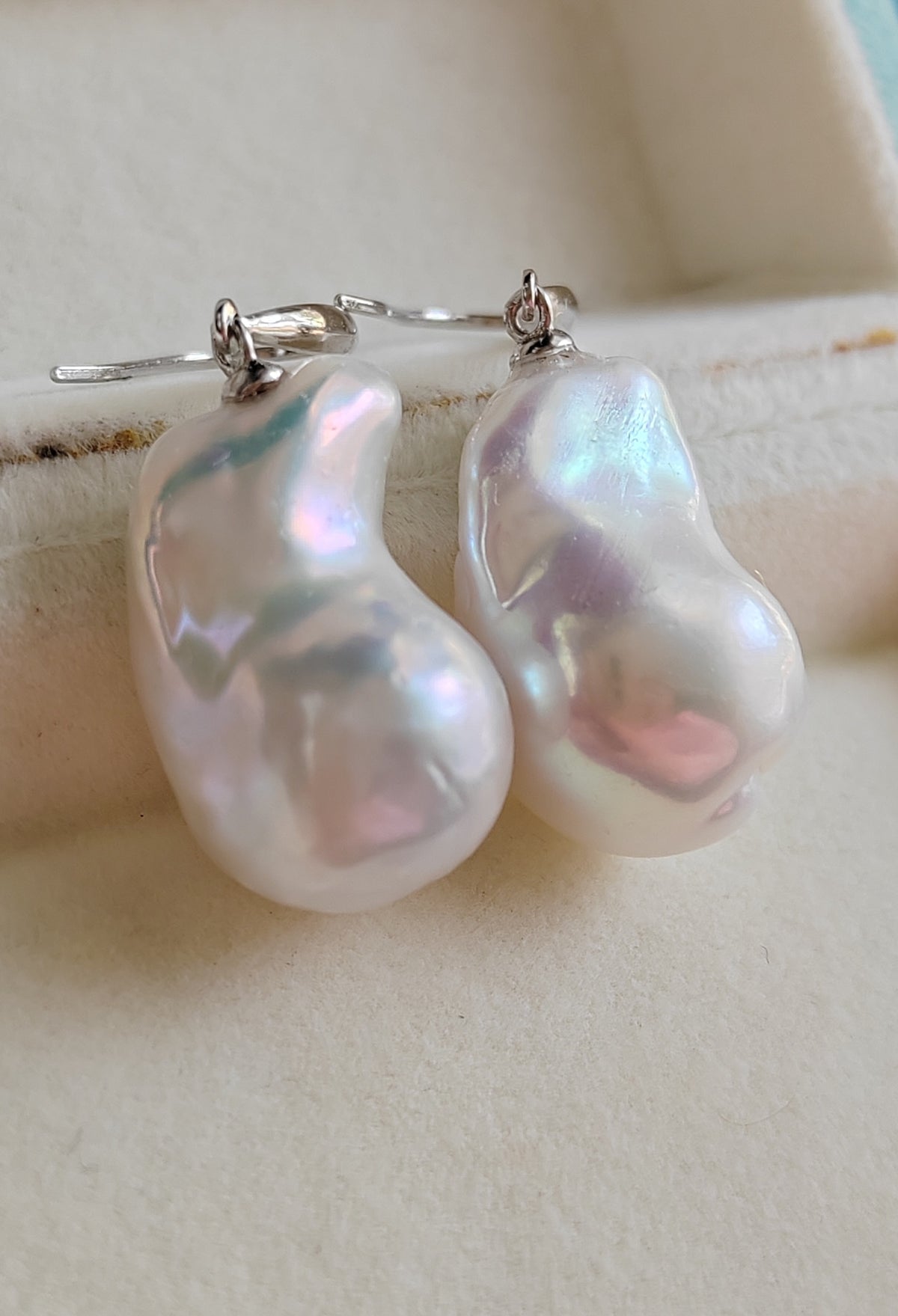 Classic baroque earring genuine freshwater pearl 13x22mm