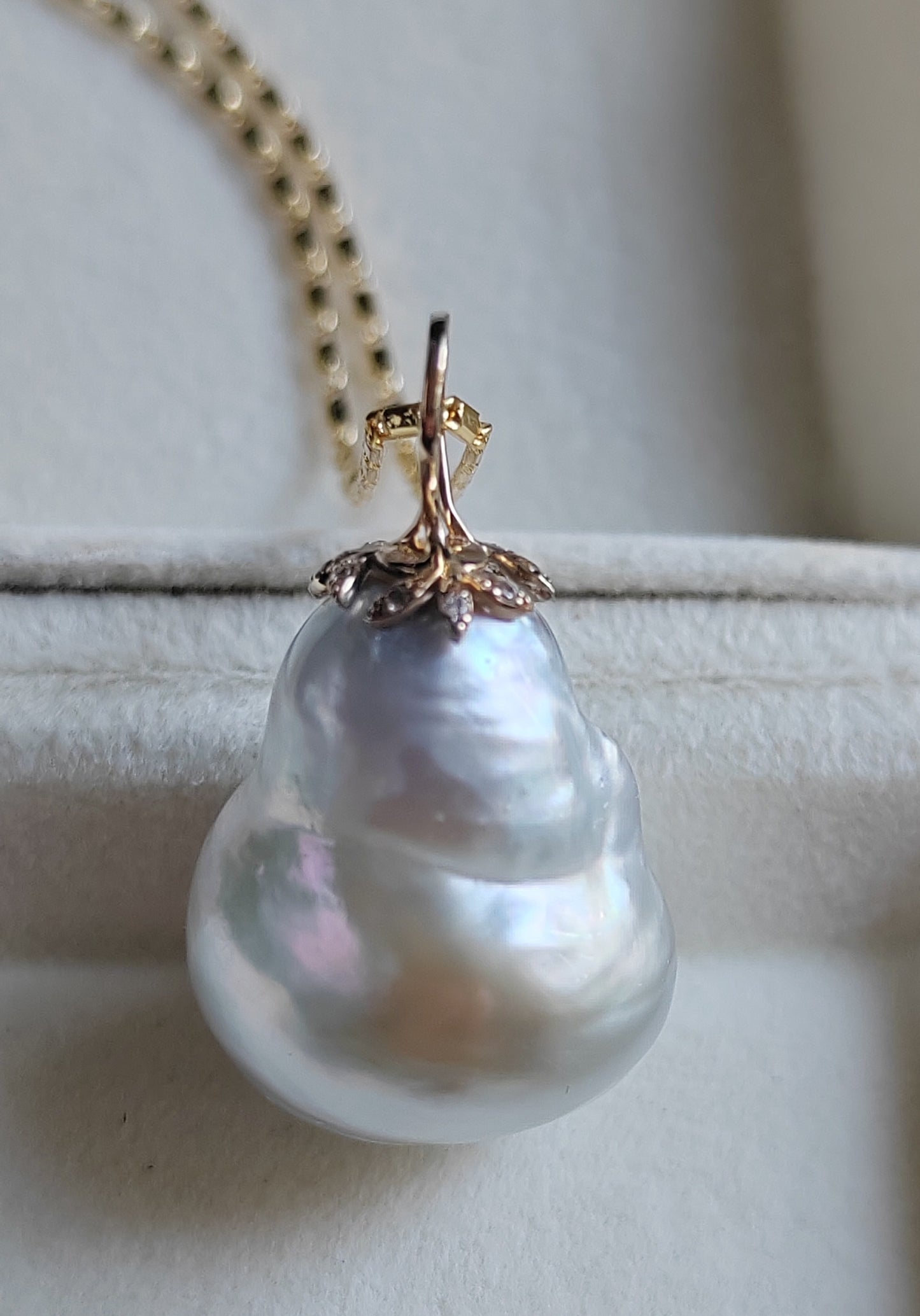 30.4ct Genuine Keshi south Sea pearl 14k gold pendant