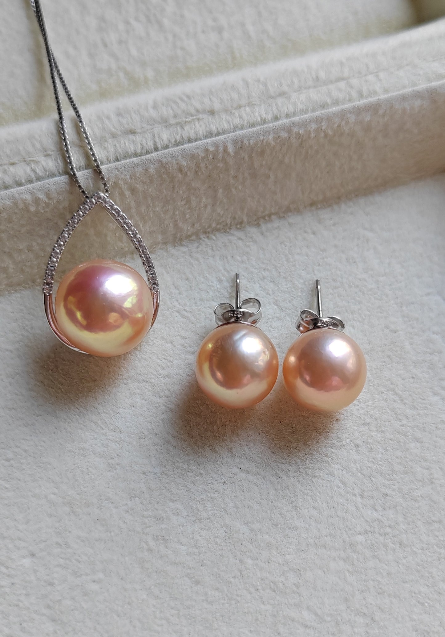 10.2-12mm Genuine freshwater pearls jewelry set Peach