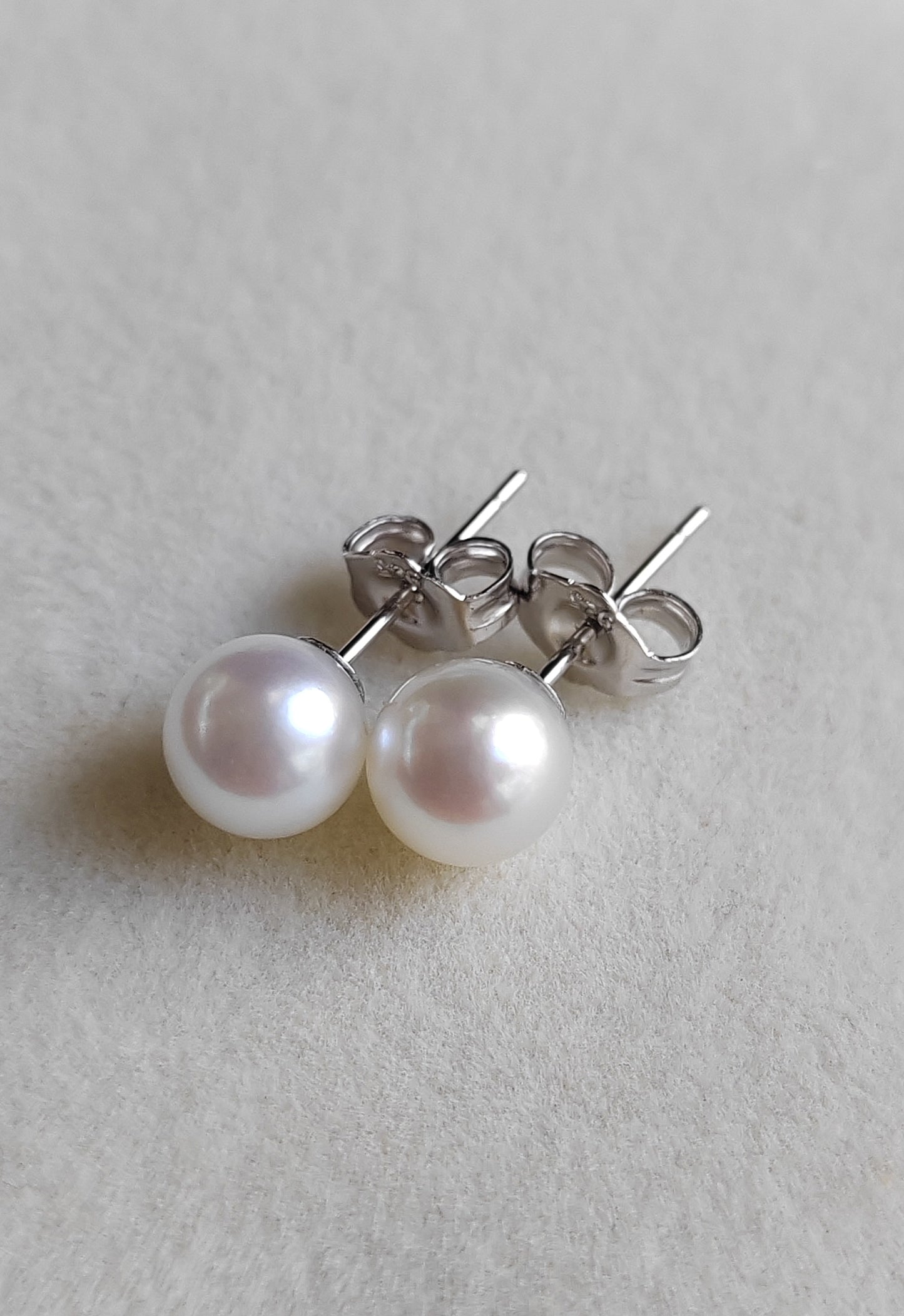 6-6.5mm Genuine Akoya Saltwater pearls every day earrings studs