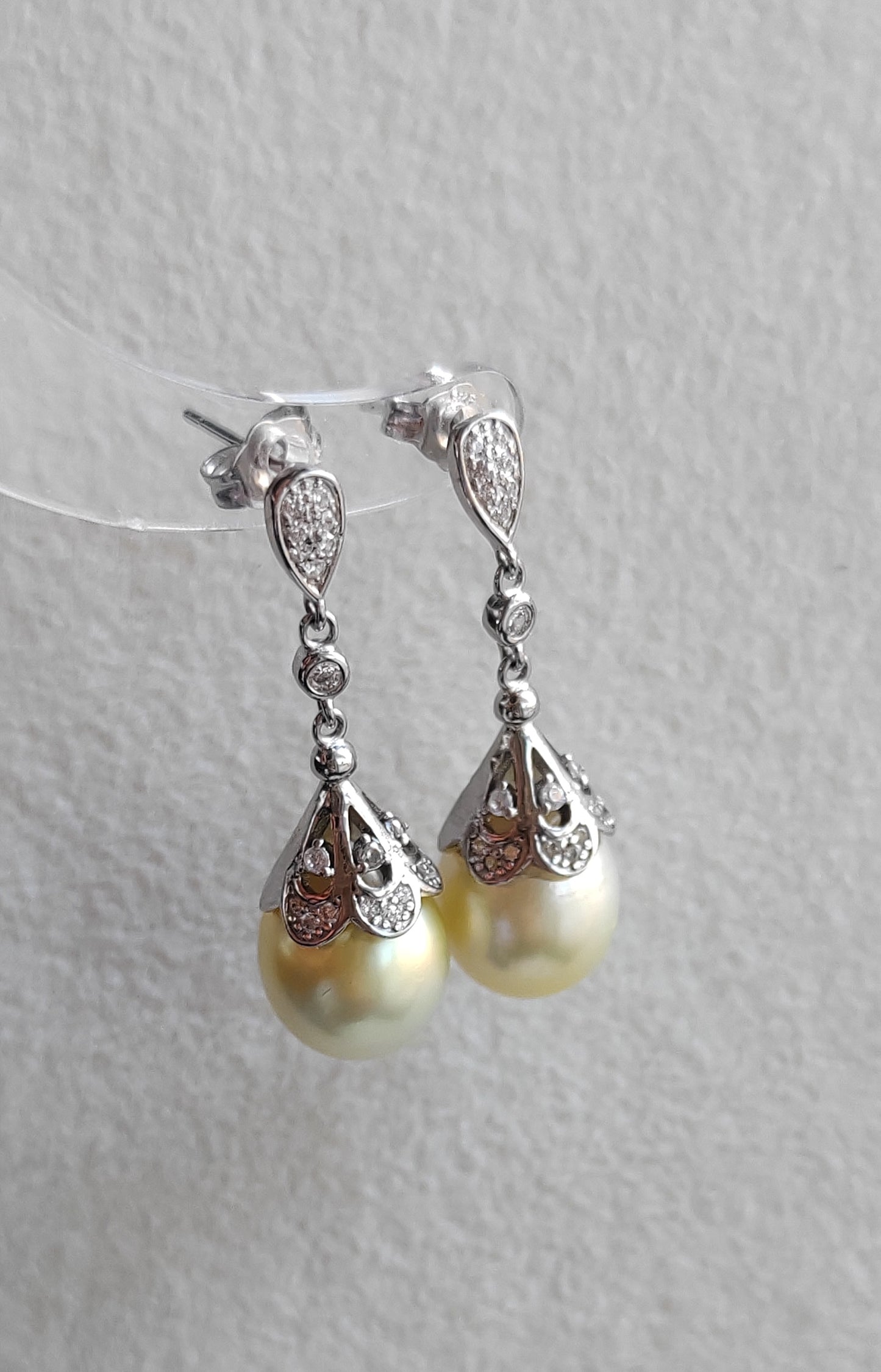 10.7mm Genuine south sea pearls elegant earrings silver