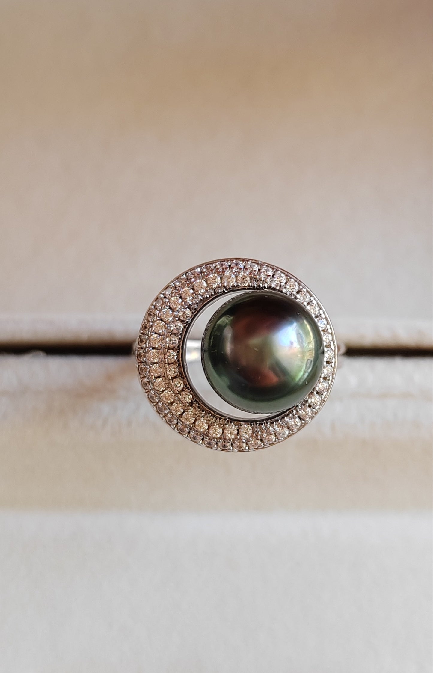 'Moon' ring genuine tahitian pearl 9.4mm