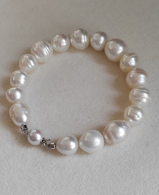 9.4-12.1mm Genuine south sea white pearls classic baroque bracelet