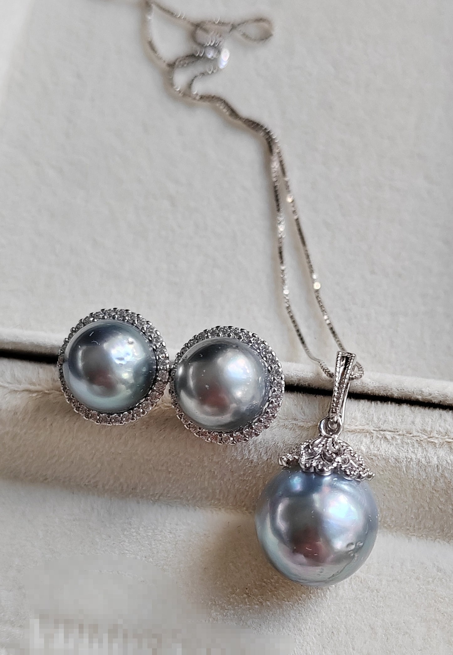 Classic Jewellry set Genuine tahitian sea pearls 10.3-13.1mm