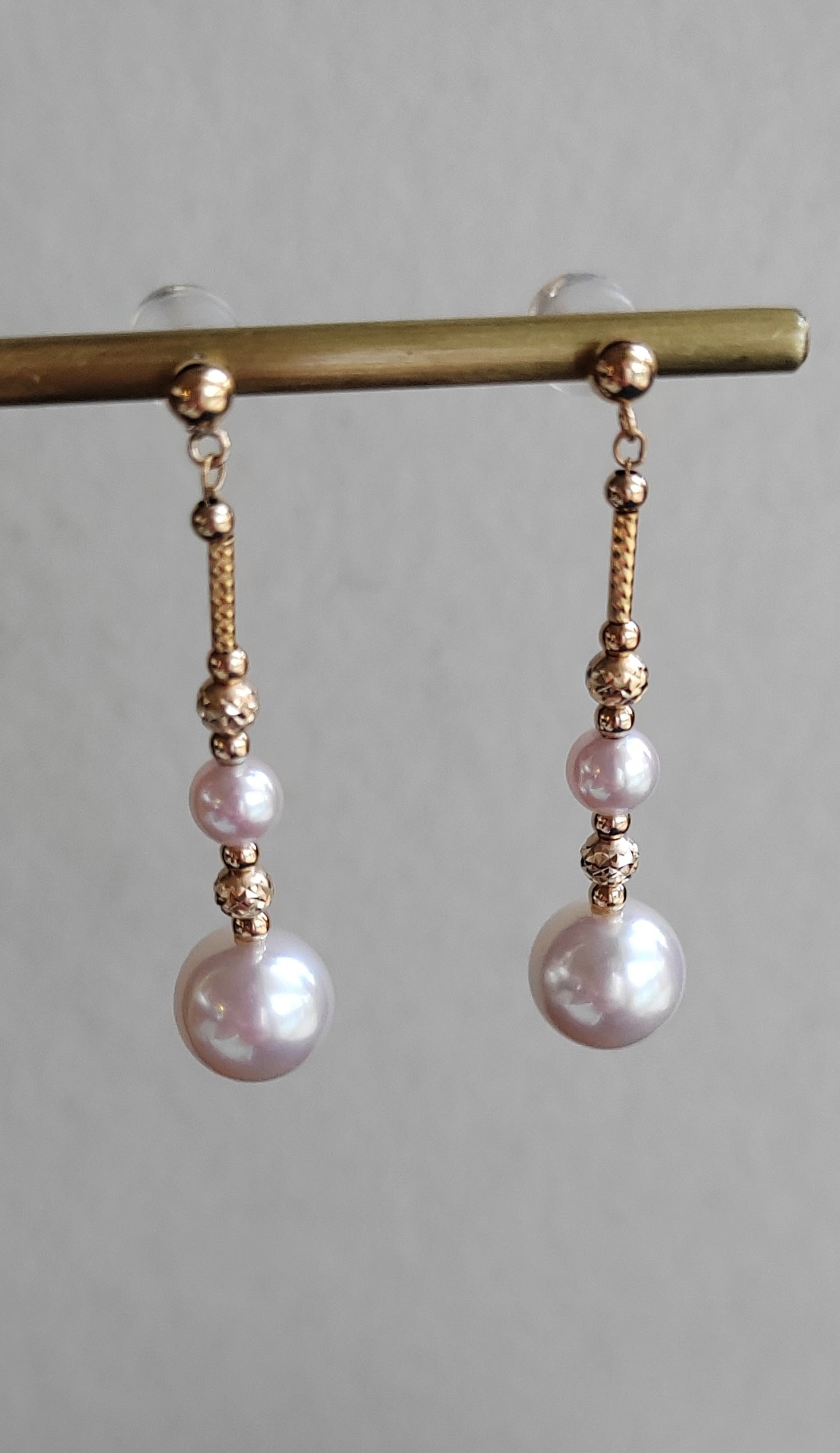 'Glittering' earrings 18k gold genuine Japanese akoya pearls 4.5-8.3mm AAA+
