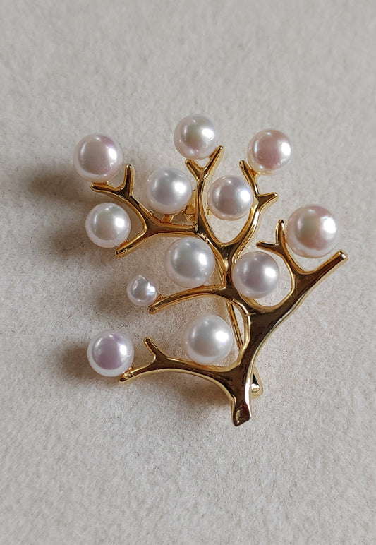 'Happy Tree' brooch genuine freshwater pearls