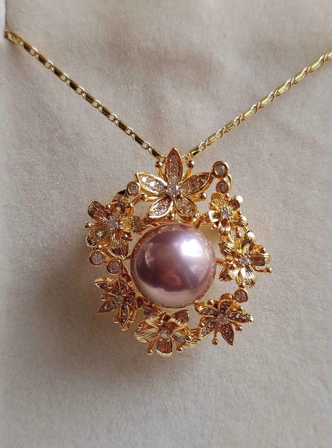 11.8mm Genuine freshwater pearl flower Blossom brooch necklace