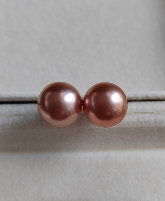 'Chocolate' Pearl earrings studs genuine freshwater pearls 11.8mm
