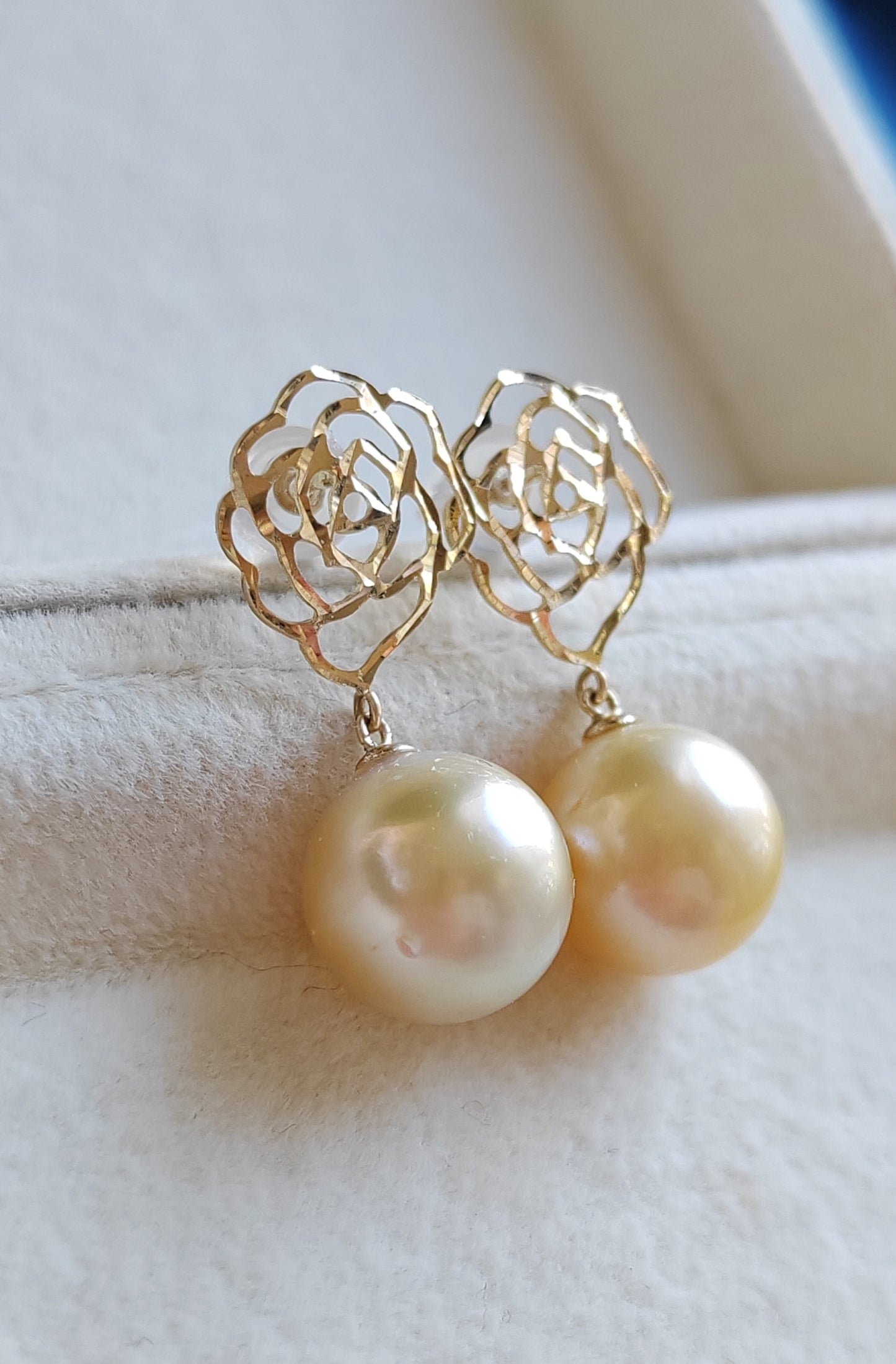 'Camellia' earrings 10k gold genuine golden south sea pearl 10.4mm Round