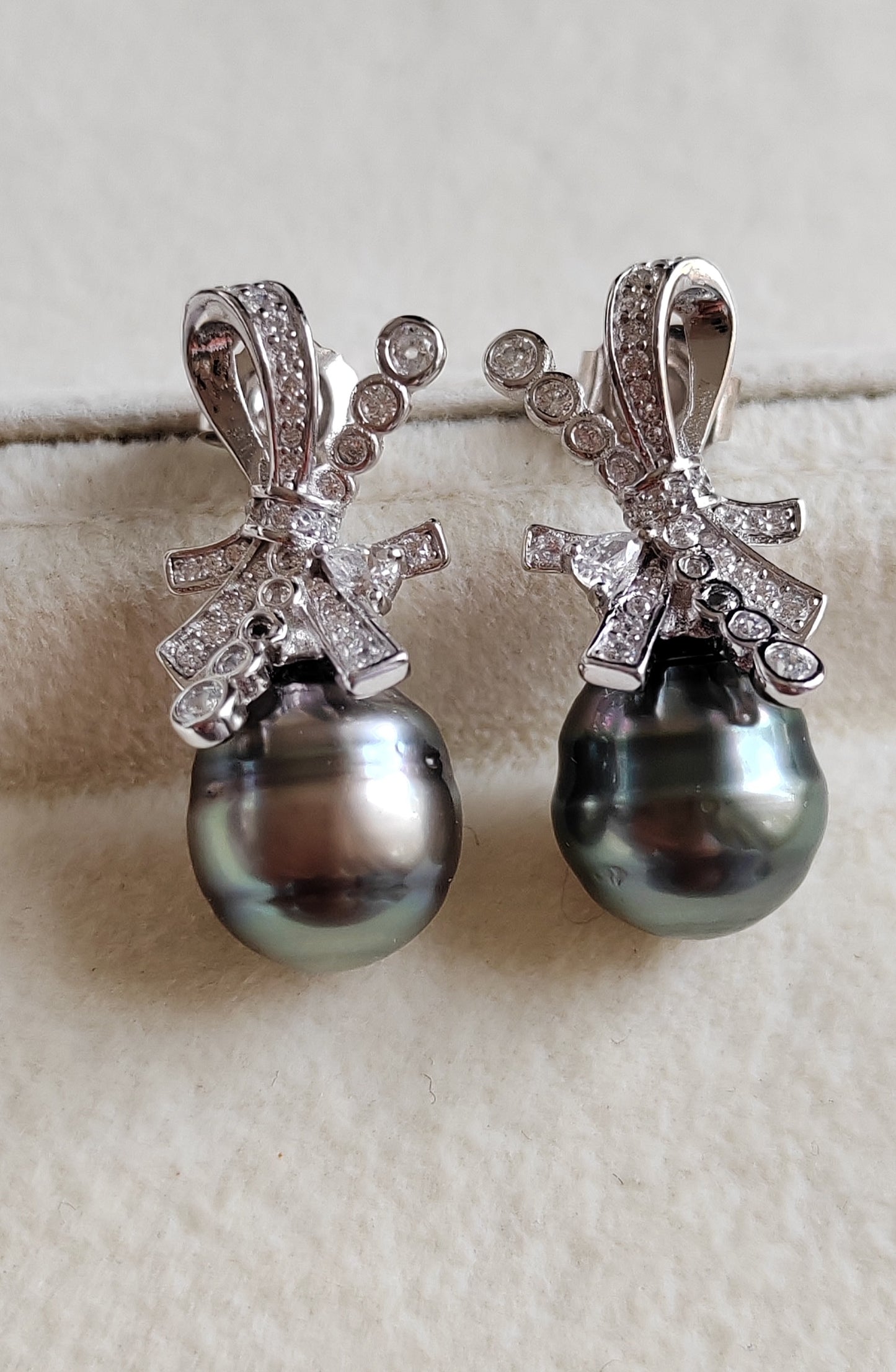 Art Deco earrings silver Genuine tahitian pearls 10.3mm