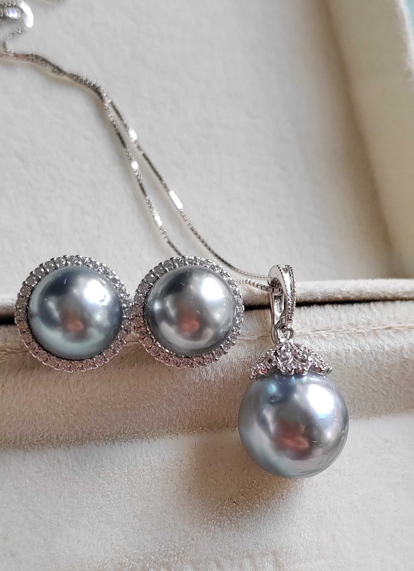 Classic Jewellry set Genuine tahitian sea pearls 10.3-13.1mm