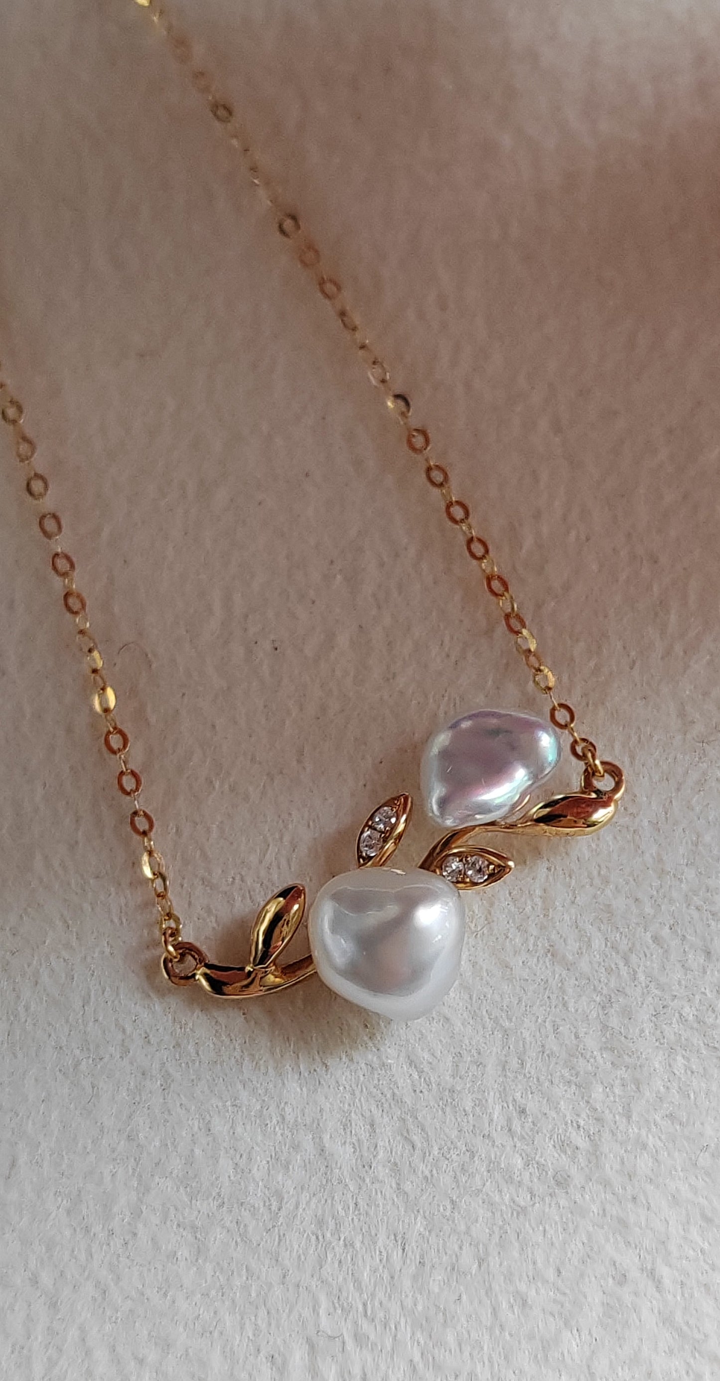 'Blooming flowers' 18k gold necklace genuine south sea Keshi pearls 2.3ct