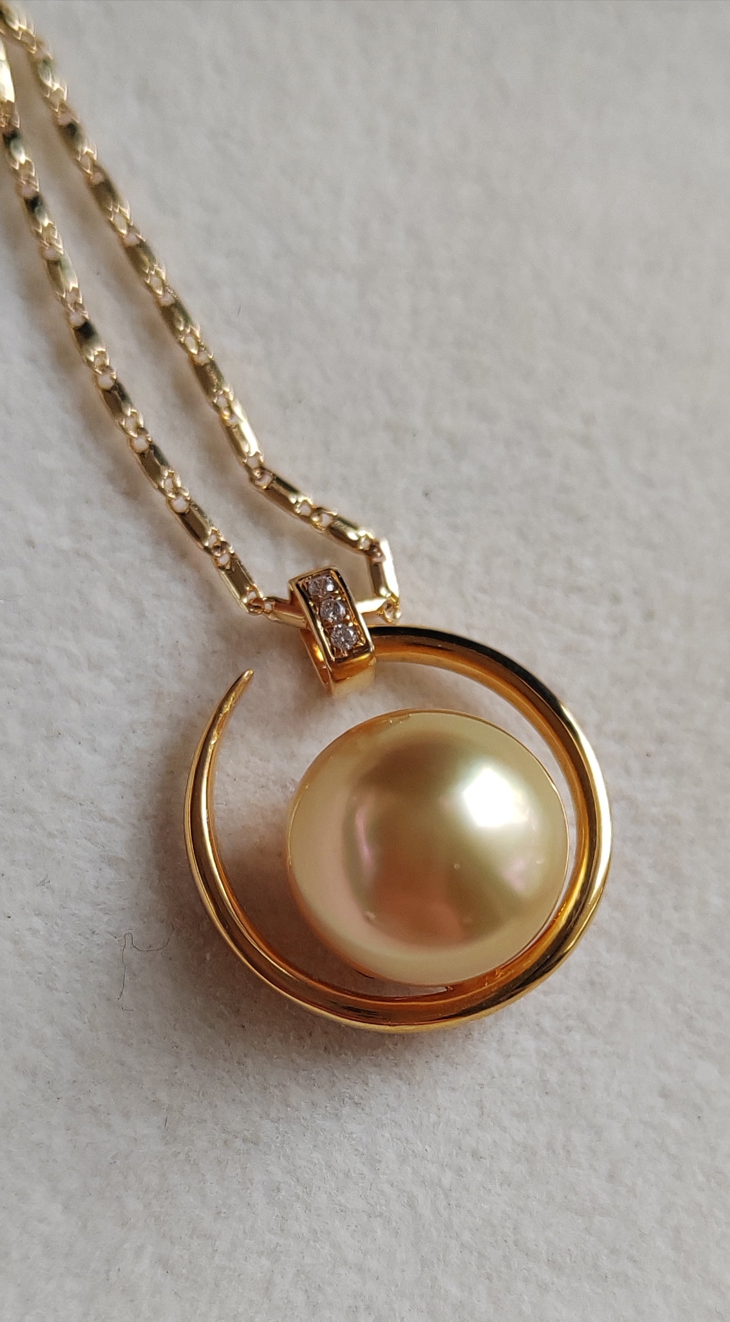 11.5mm Genuine golden south sea pearl 9k gold 'Moon' pendant
