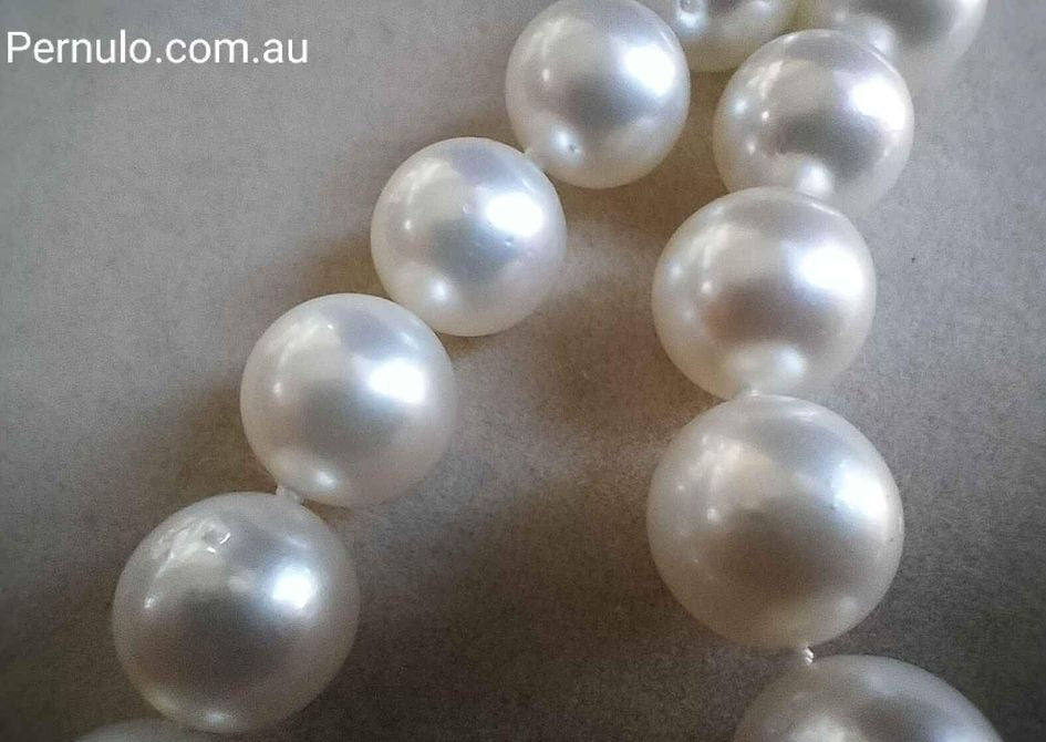 9-11.8mm Genuine South sea white pearls classic necklace 14k gold