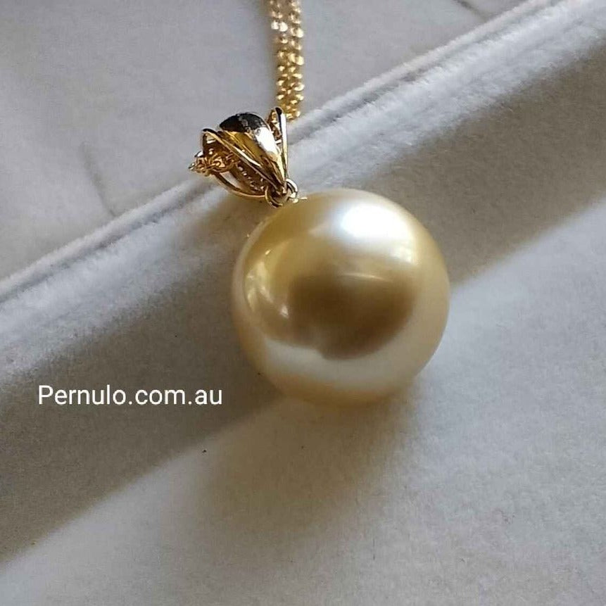 Classic 18k gold diamond pendant genuine golden South sea pearl 12mm AAAA